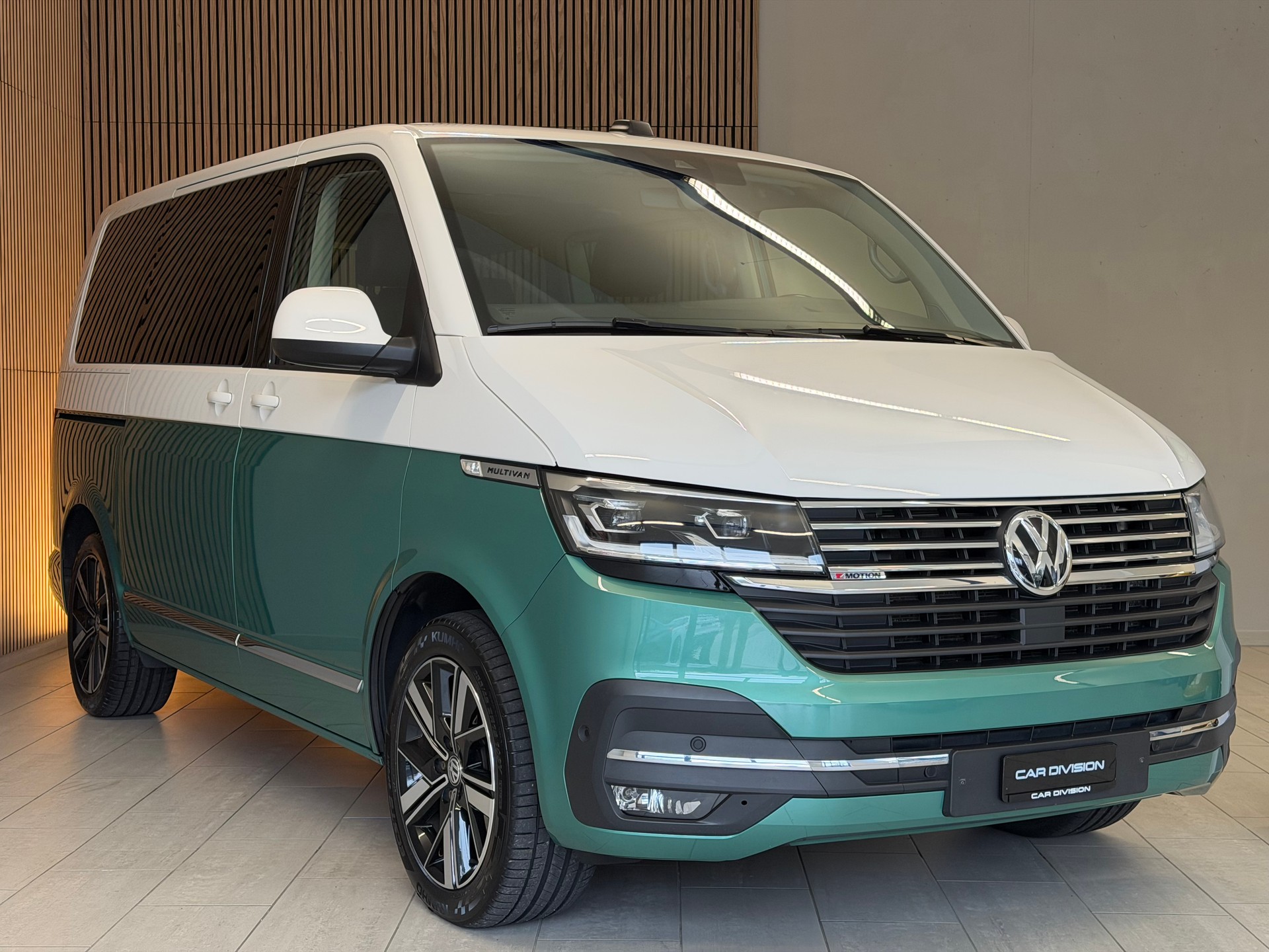 VW T6.1 Multivan 2.0 Bi-TDI Generation Six 4Motion DSG-image-4