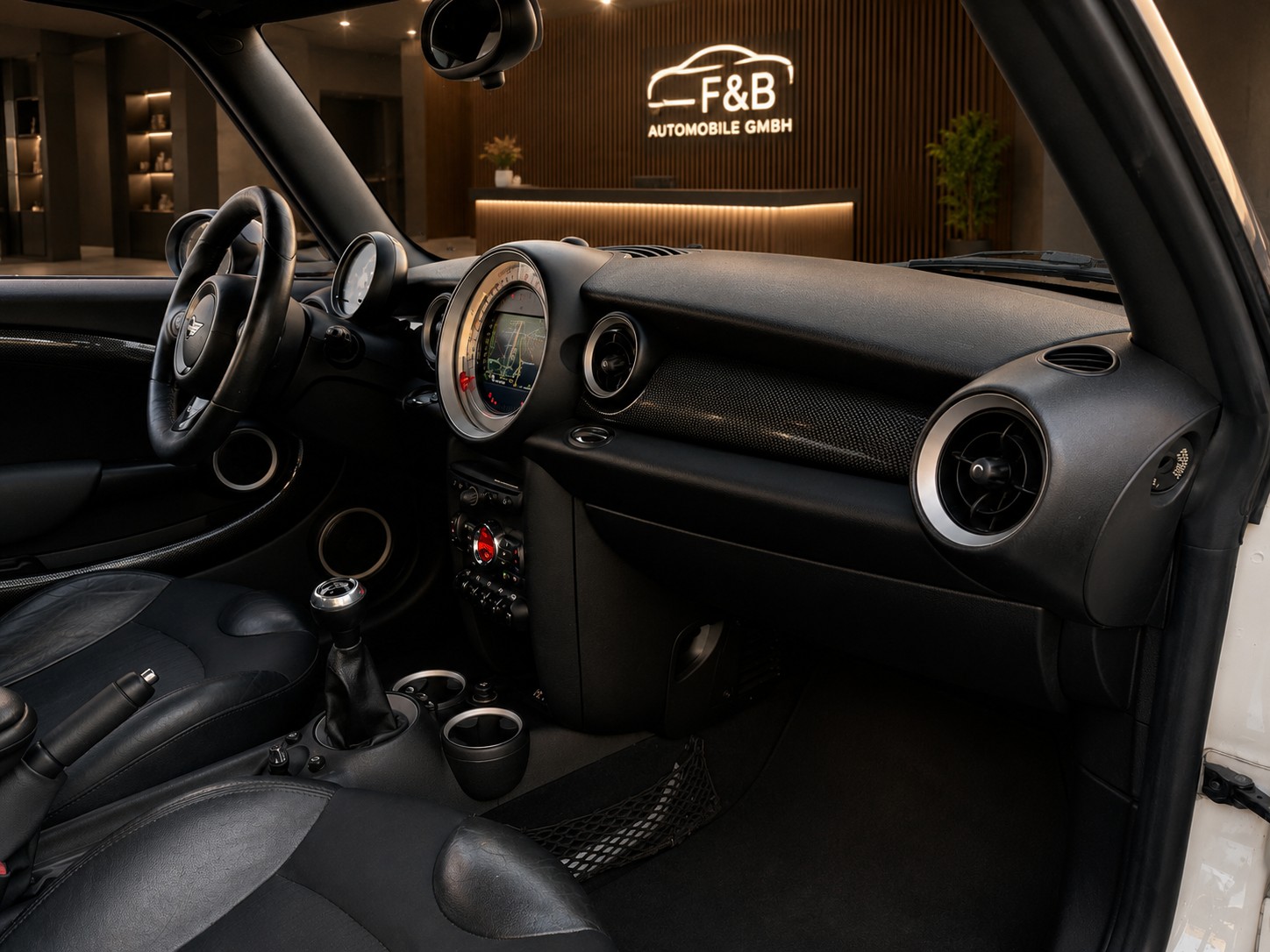 MINI Cooper S-image-11