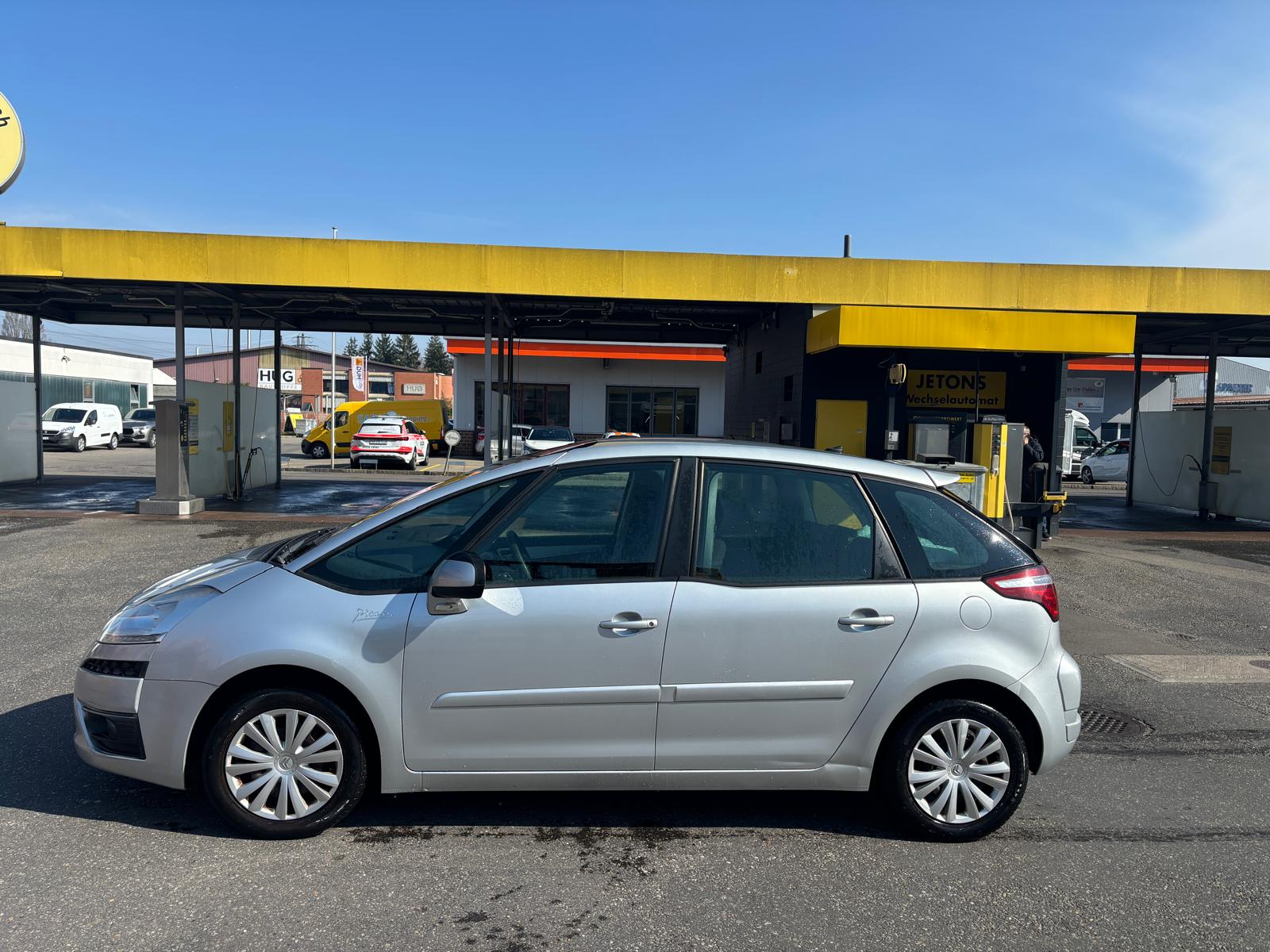 CITROEN C4 Picasso 1.6 HDI 16V Attraction EGS6-image-6