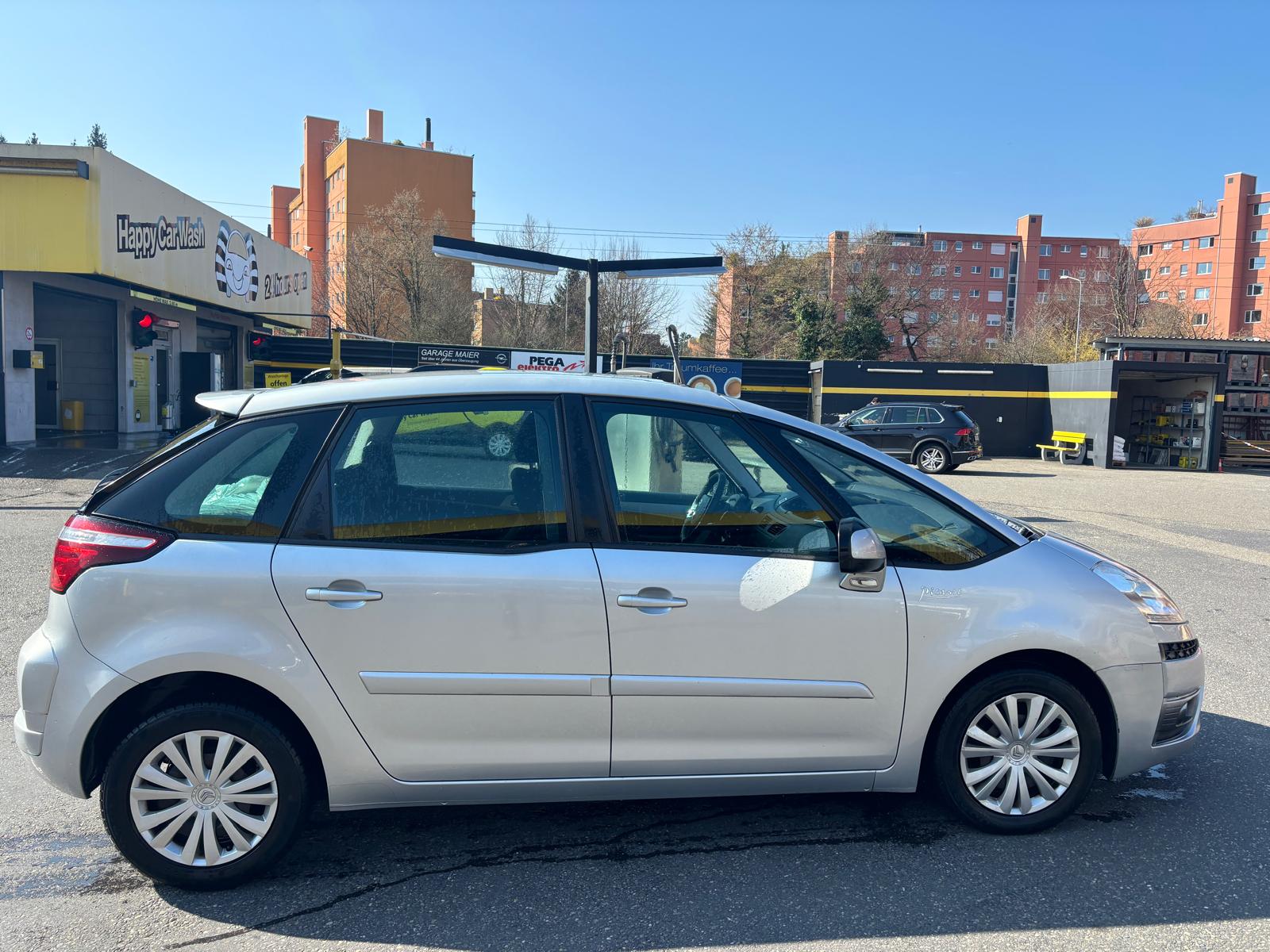 CITROEN C4 Picasso 1.6 HDI 16V Attraction EGS6-image-5