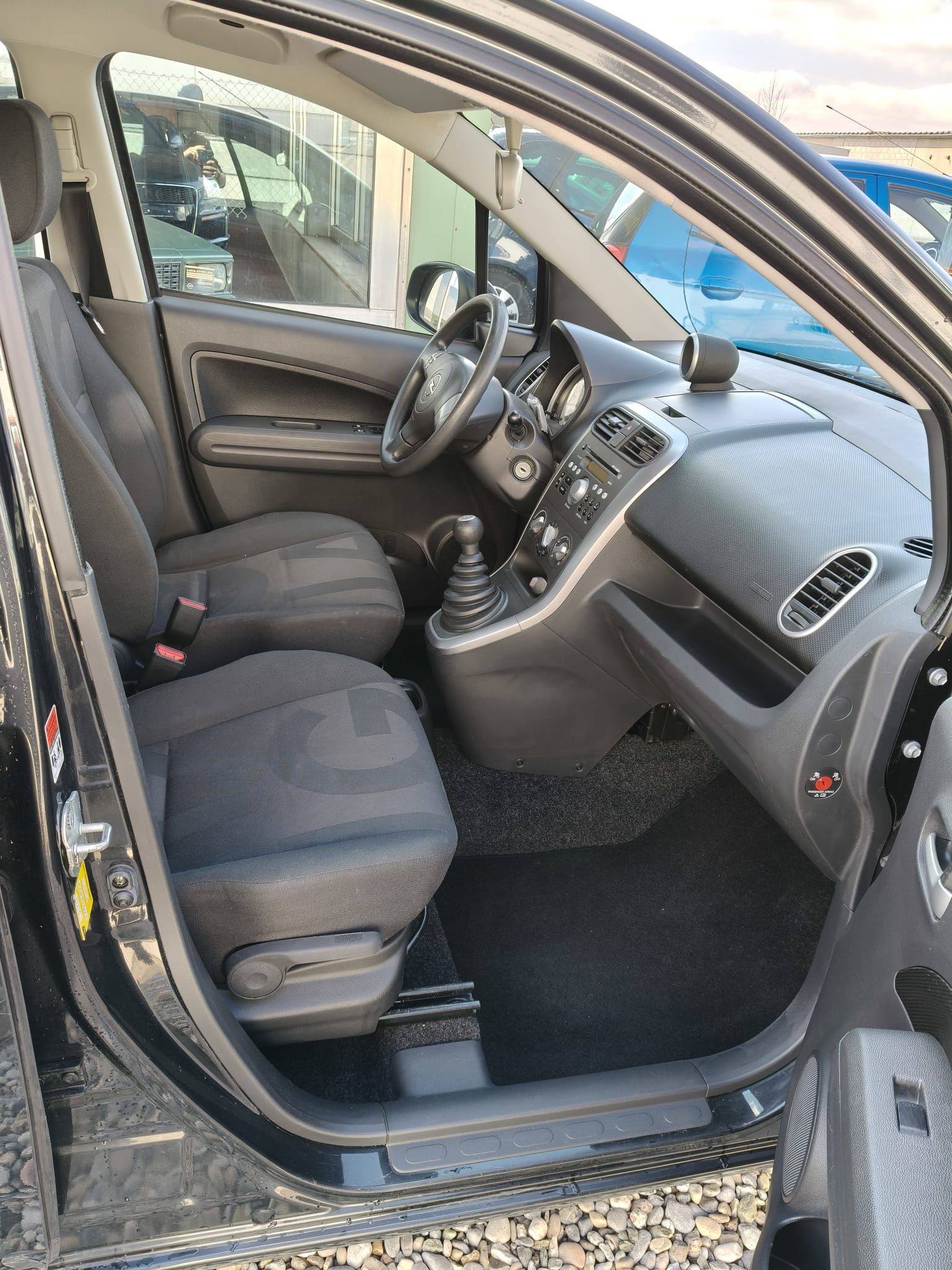 OPEL Agila 1.2 Enjoy (45 km/h)-image-8
