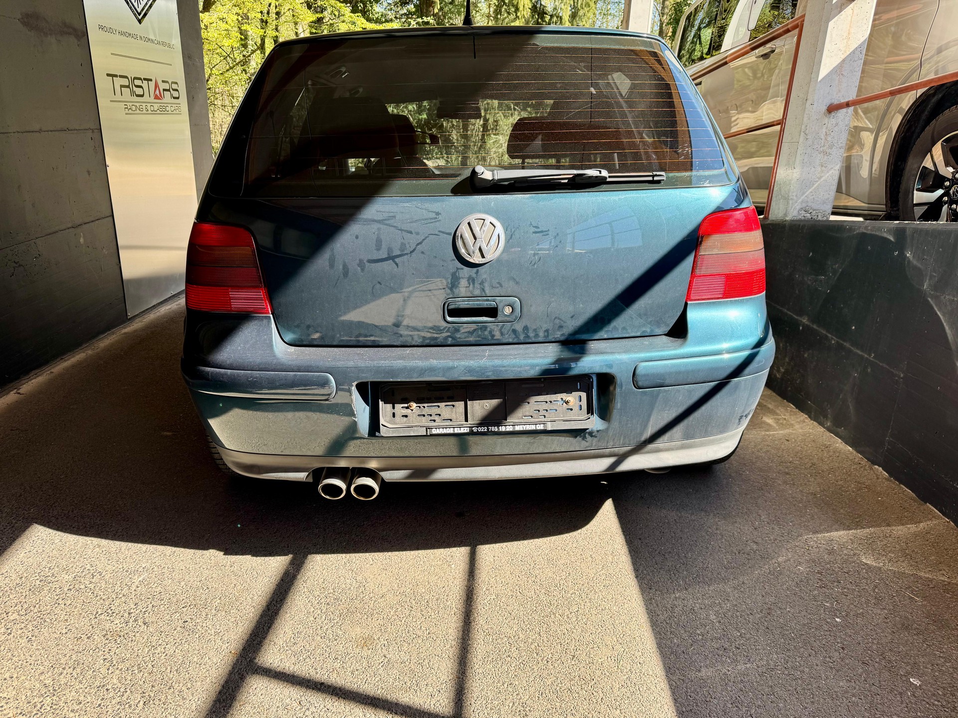 VW Golf 2.8 Highline 4Motion-image-4