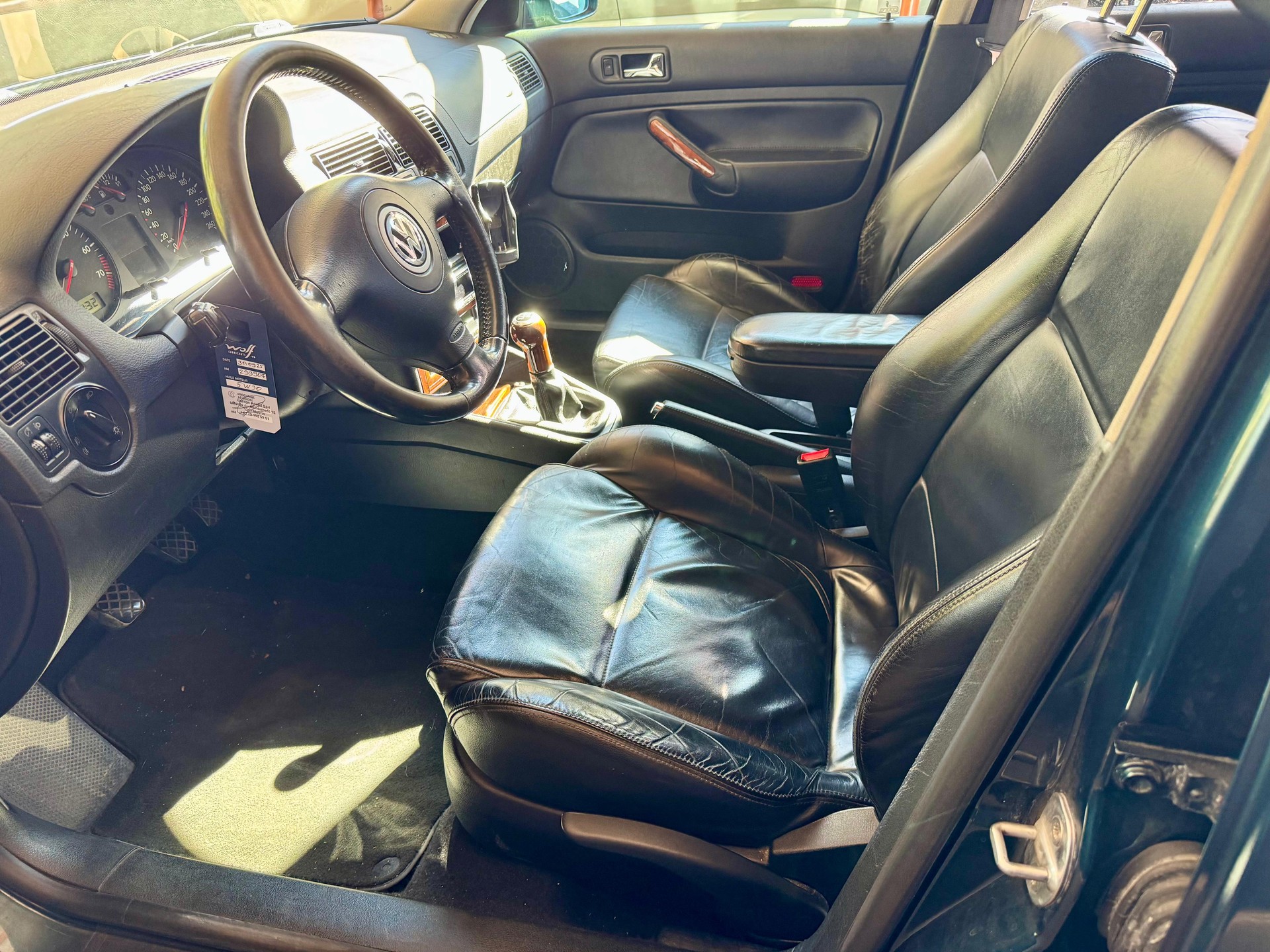 VW Golf 2.8 Highline 4Motion-image-6