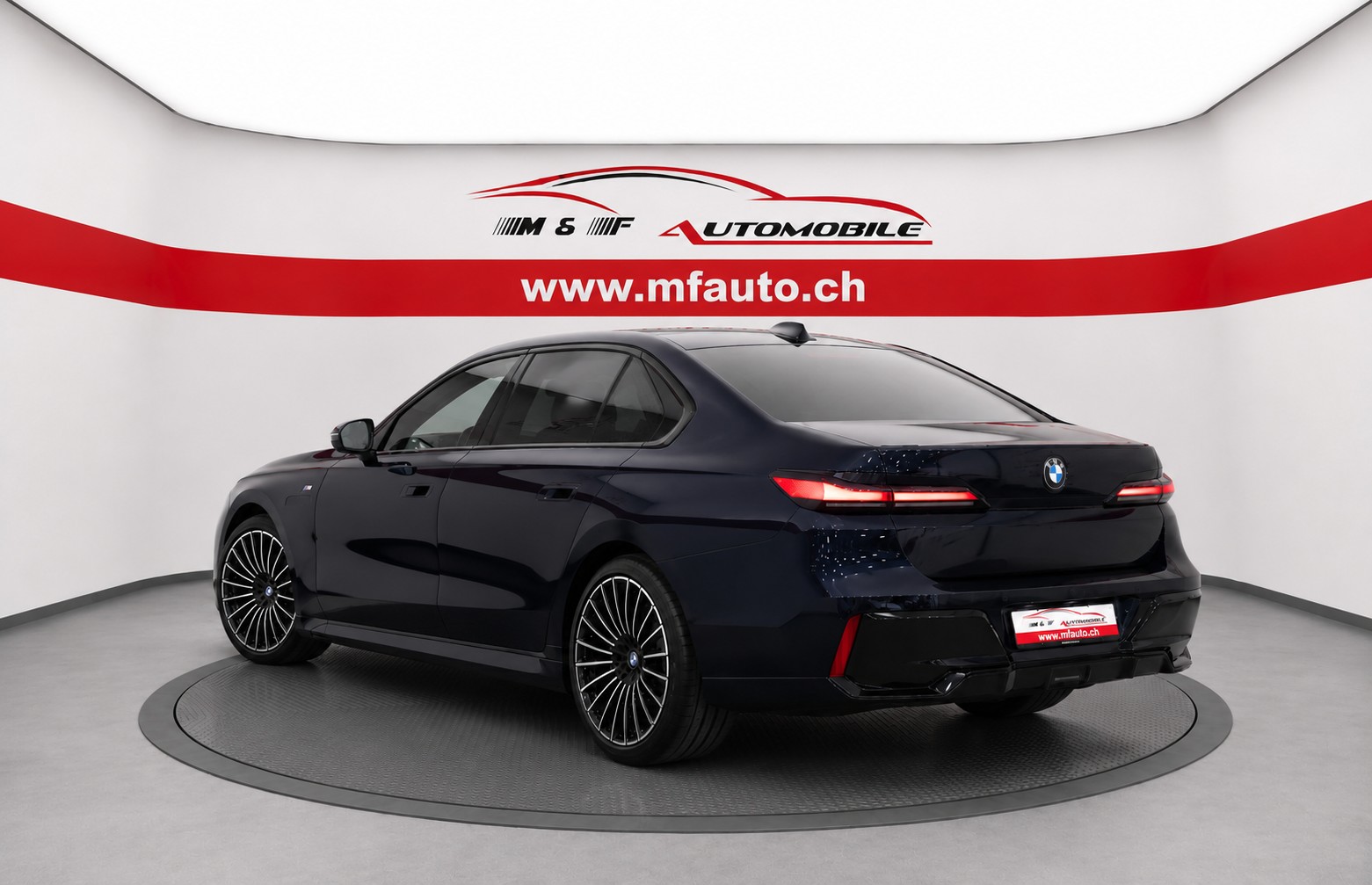 BMW 750e xDrive CH FAHRZEUG-showroom-element-3