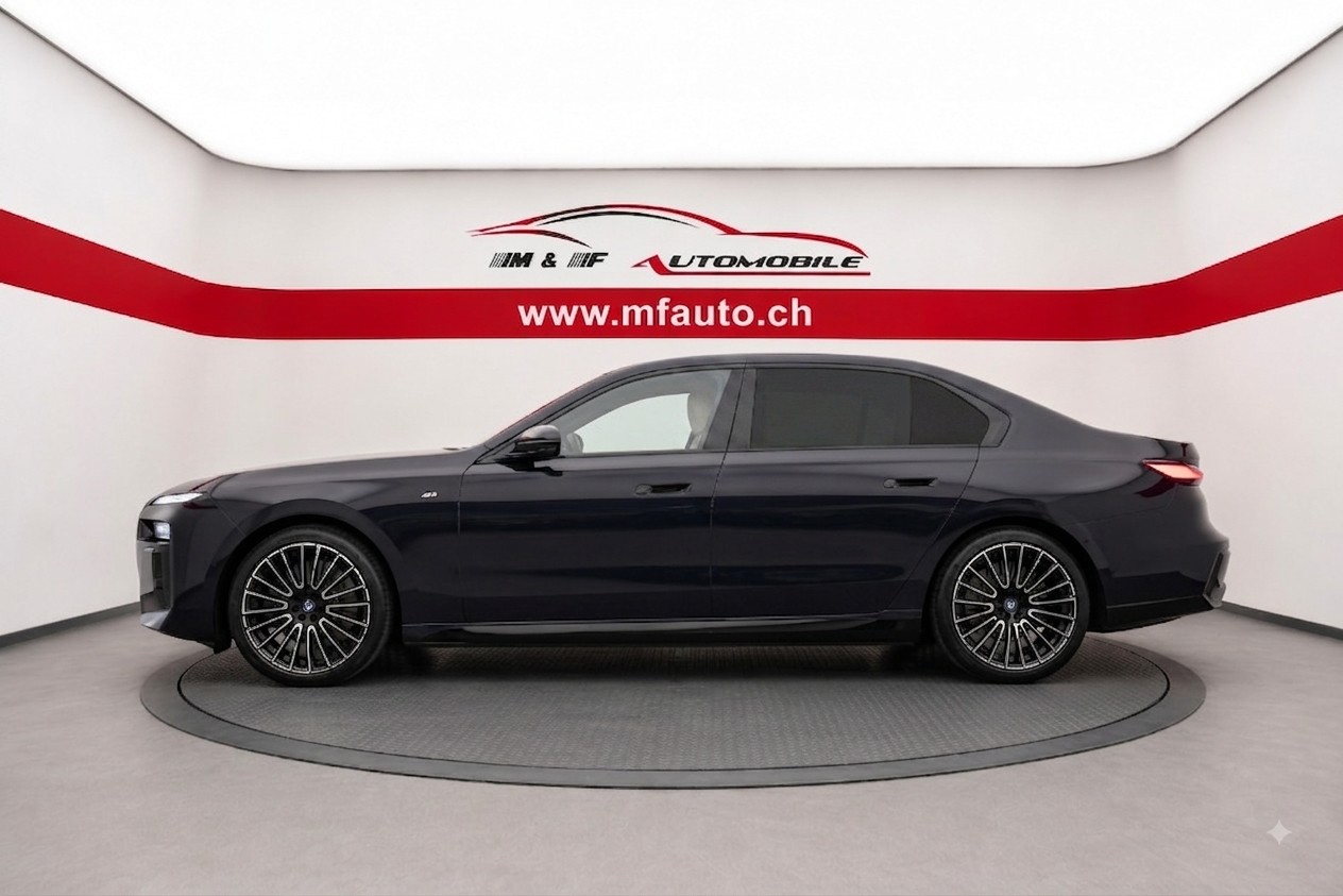 BMW 750e xDrive CH FAHRZEUG M Sport Pro-showroom-element-2