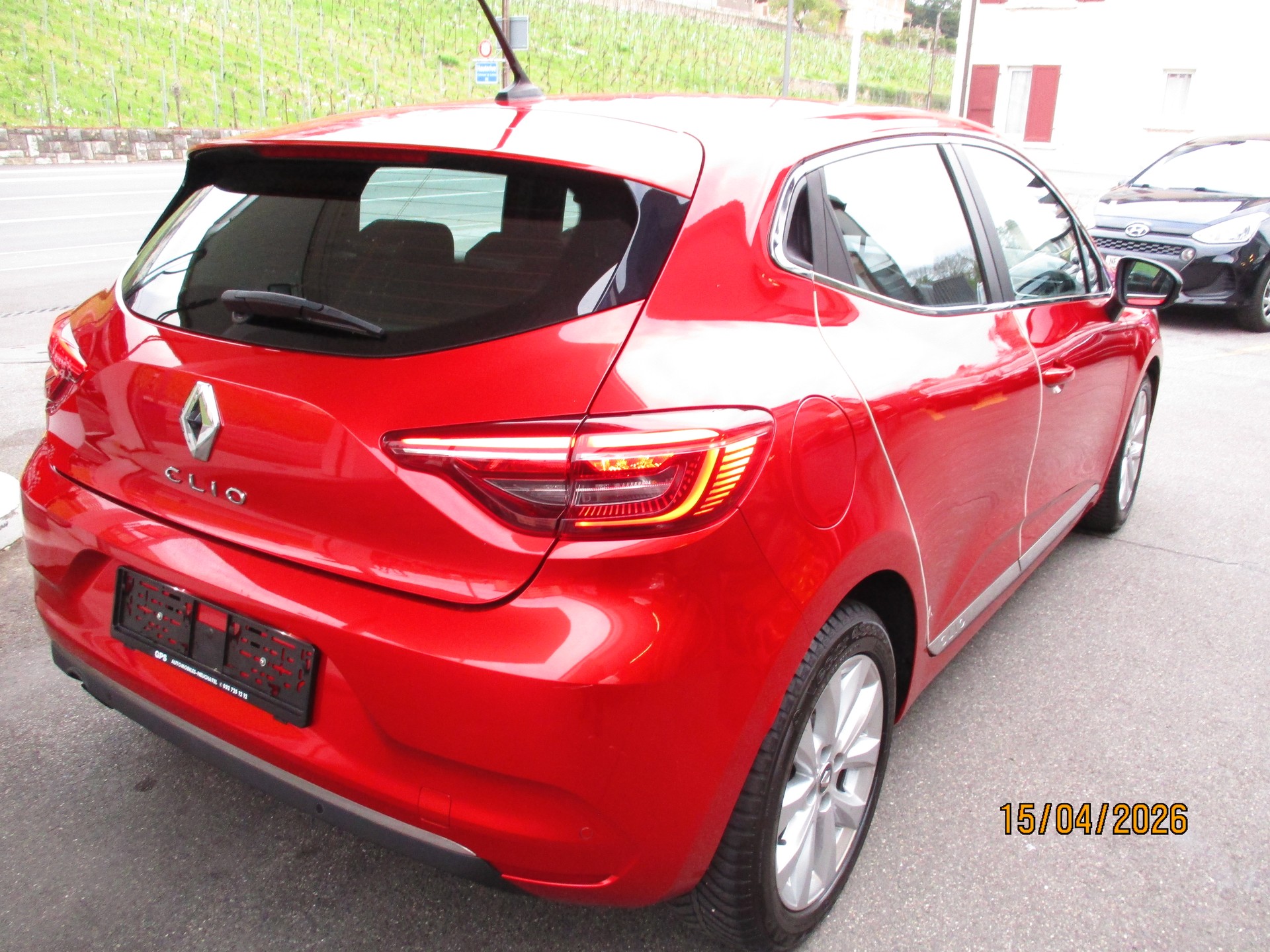 RENAULT Clio 1.0 Intens-image-4