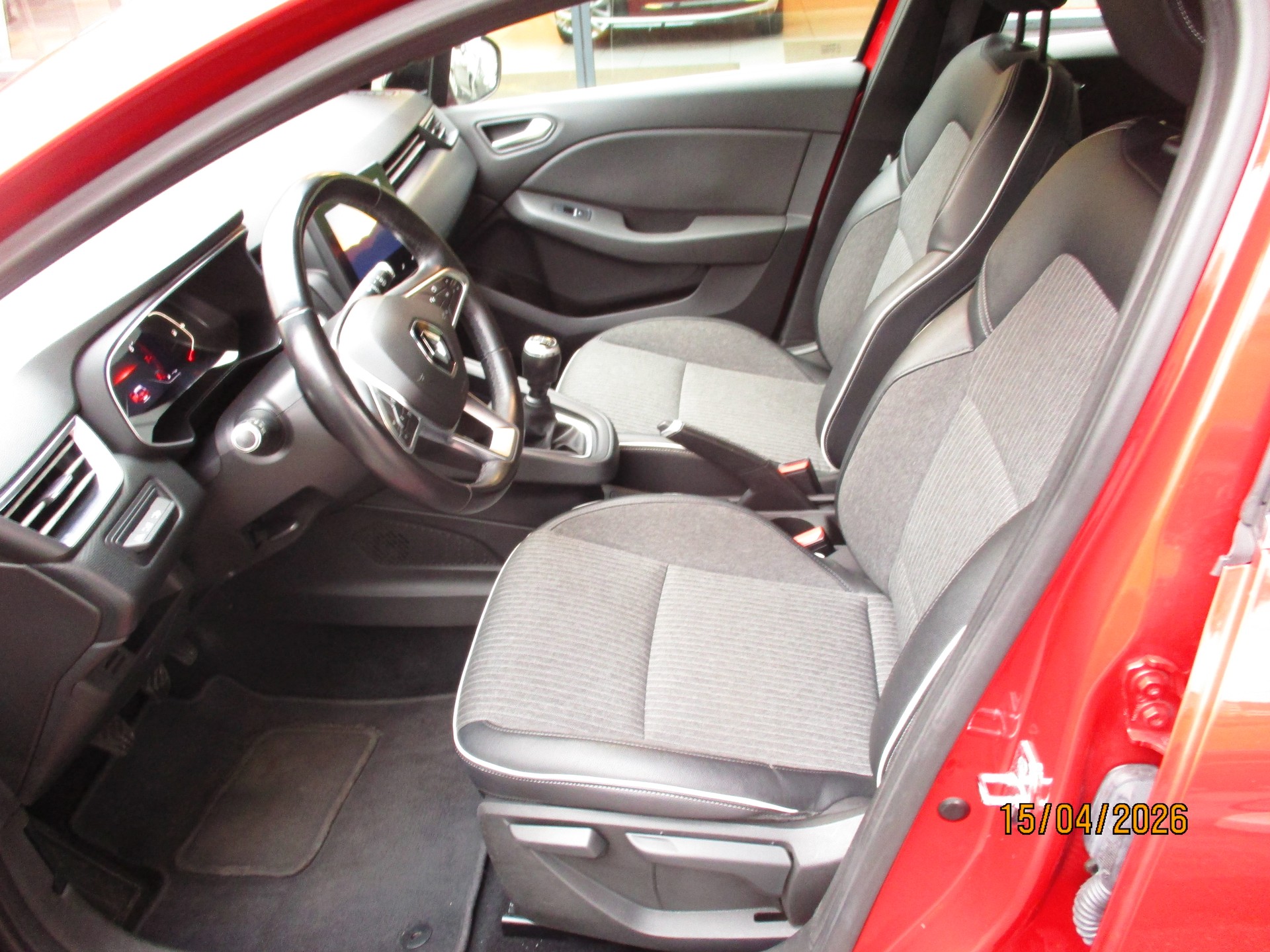 RENAULT Clio 1.0 Intens-image-7