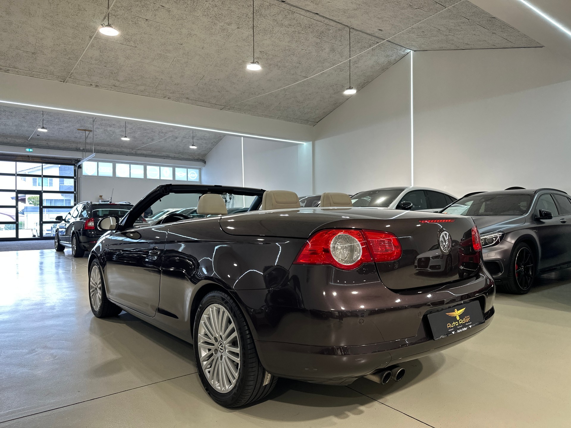VW Eos 2.0 FSI Turbo Fashion DSG-image-8