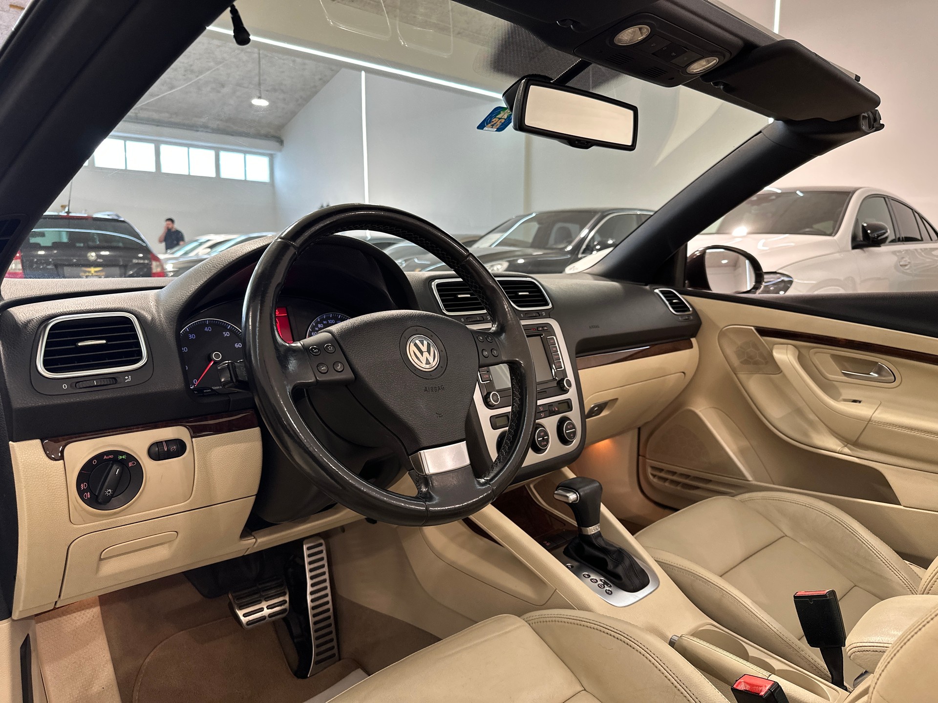 VW Eos 2.0 FSI Turbo Fashion DSG-showroom-element-1