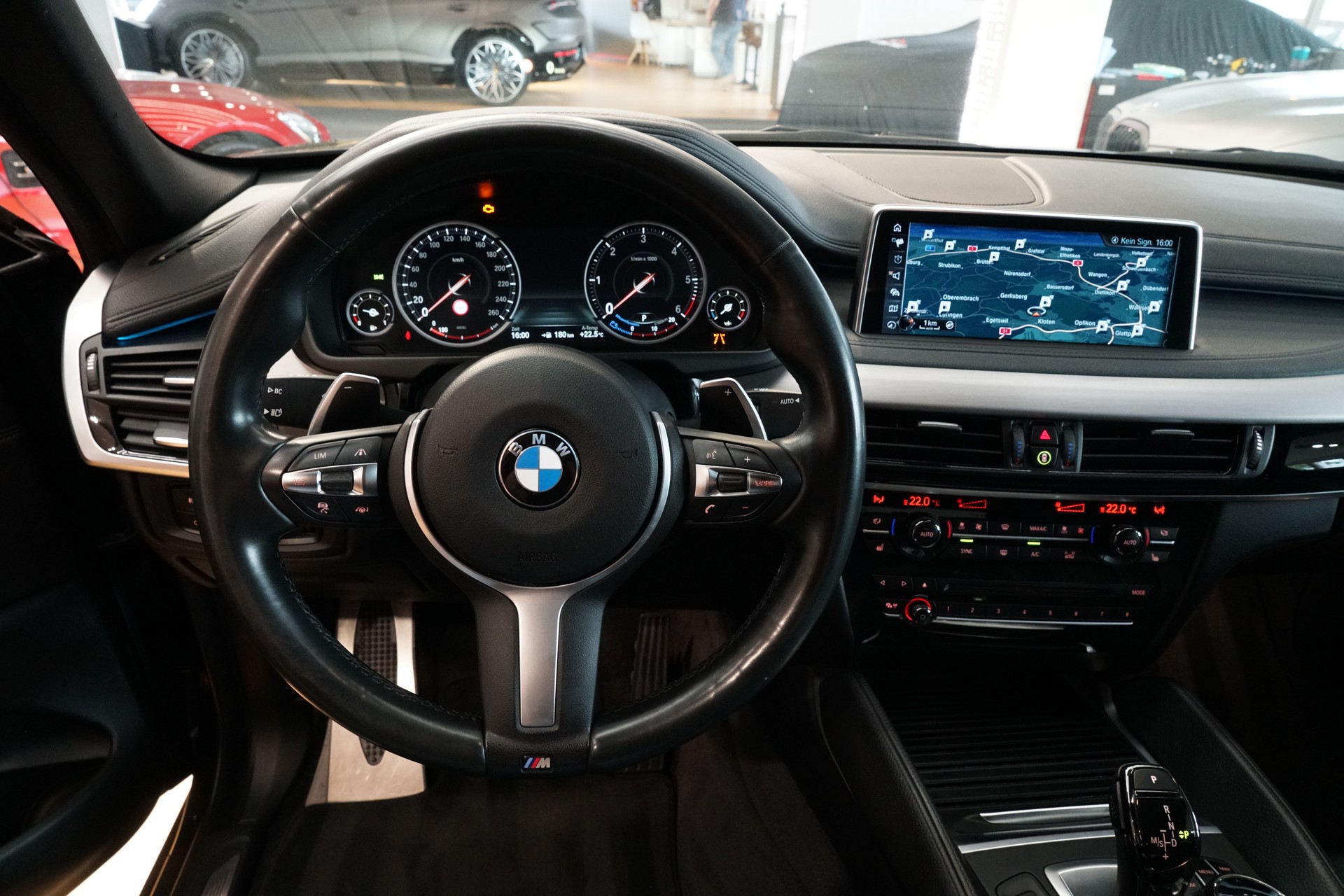 BMW X6 xDrive 40d Steptronic M-Sportpaket-image-12