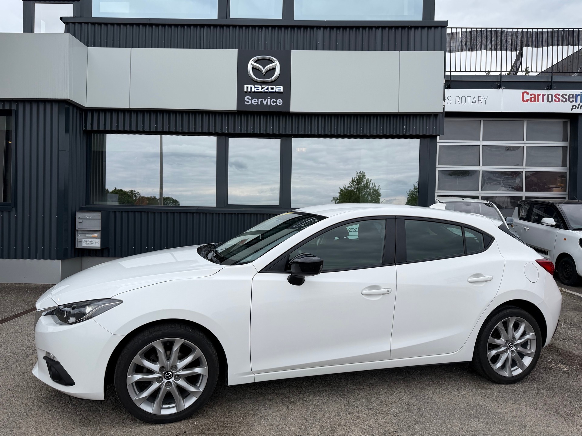 MAZDA 3 1.5 16V Challenge-image-1