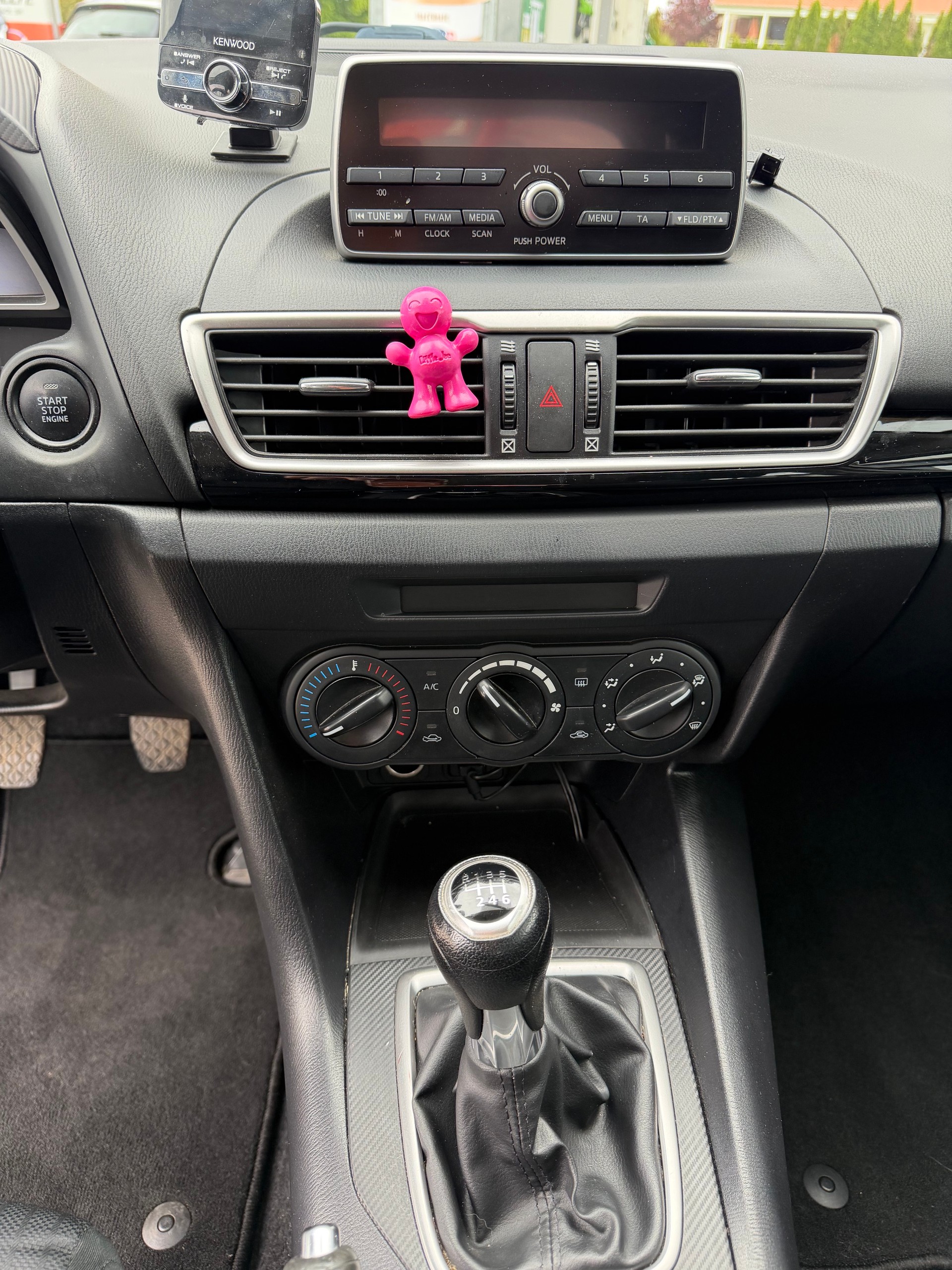 MAZDA 3 1.5 16V Challenge-image-8