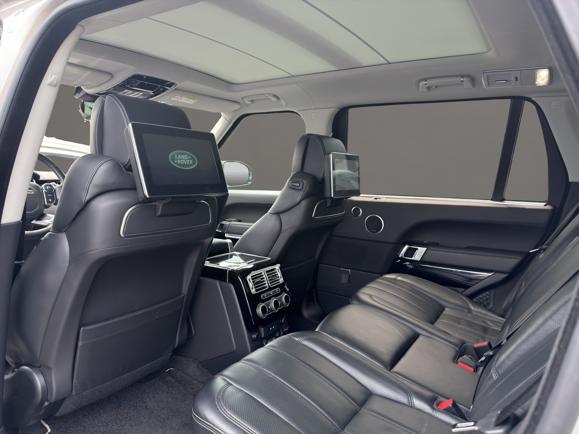 LAND ROVER Range Rover 3.0 SDV6 Hybrid Autobiography Aut.-image-19
