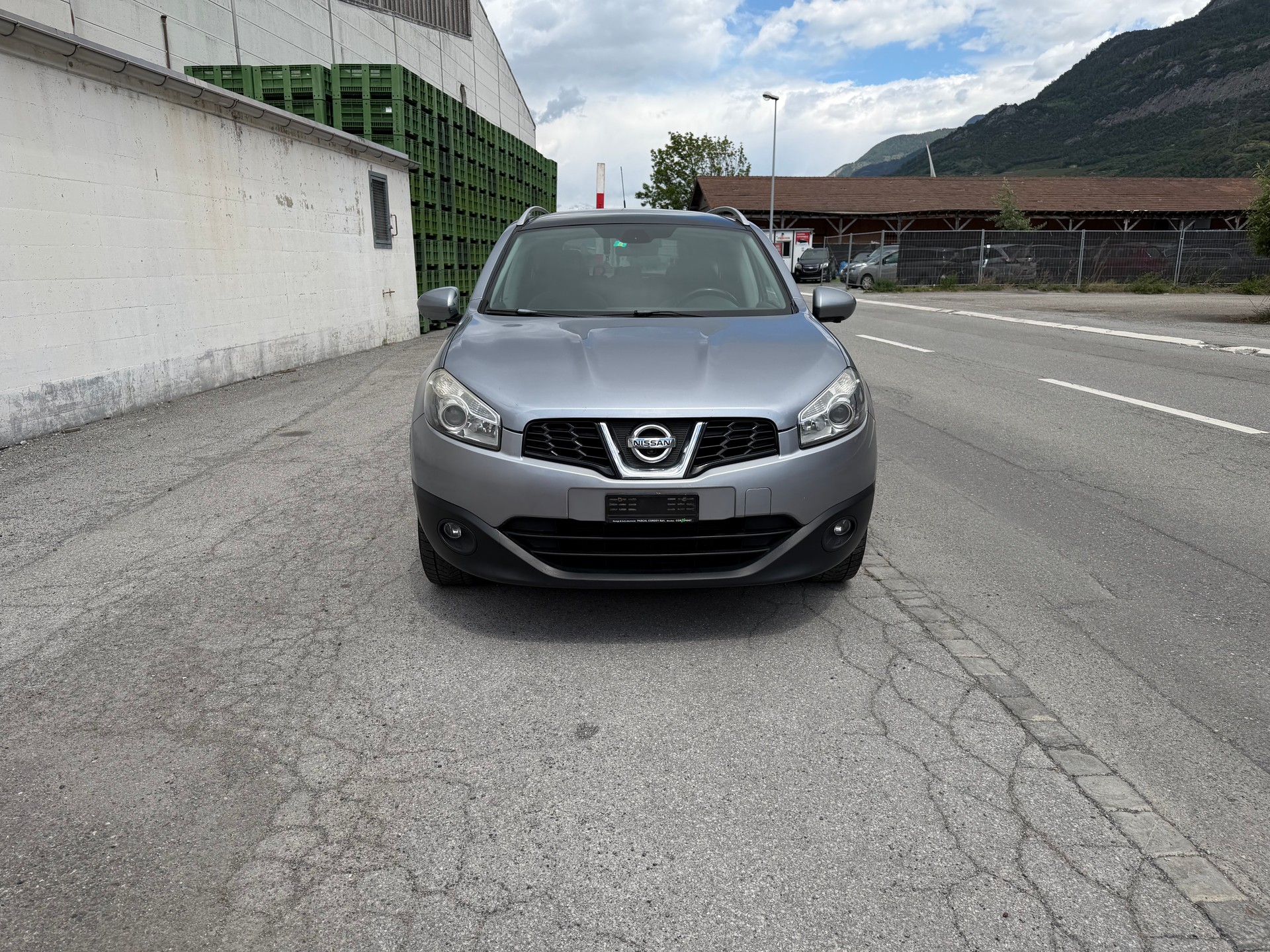 NISSAN Qashqai +2 2.0 4WD tekna