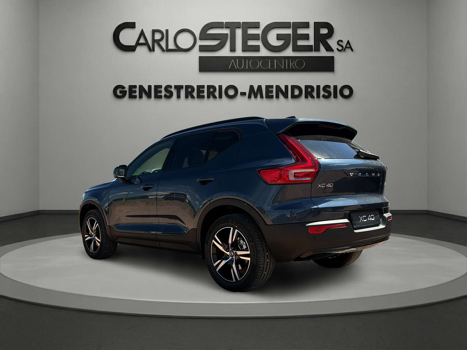 VOLVO XC40 B3 Benzin Mild Hybrid Plus Dark DCT-image-7