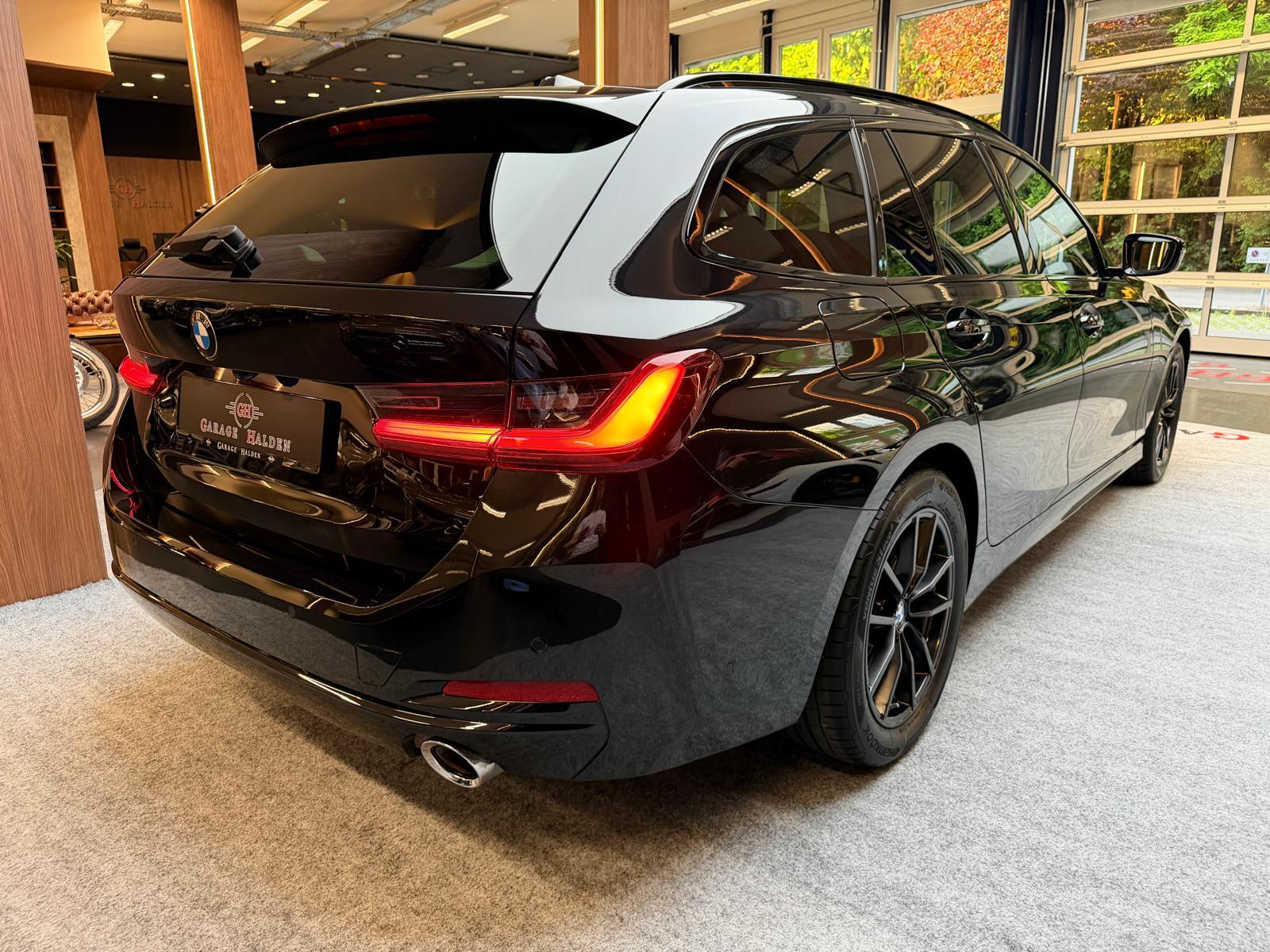 BMW 320d SAG Touring-image-7