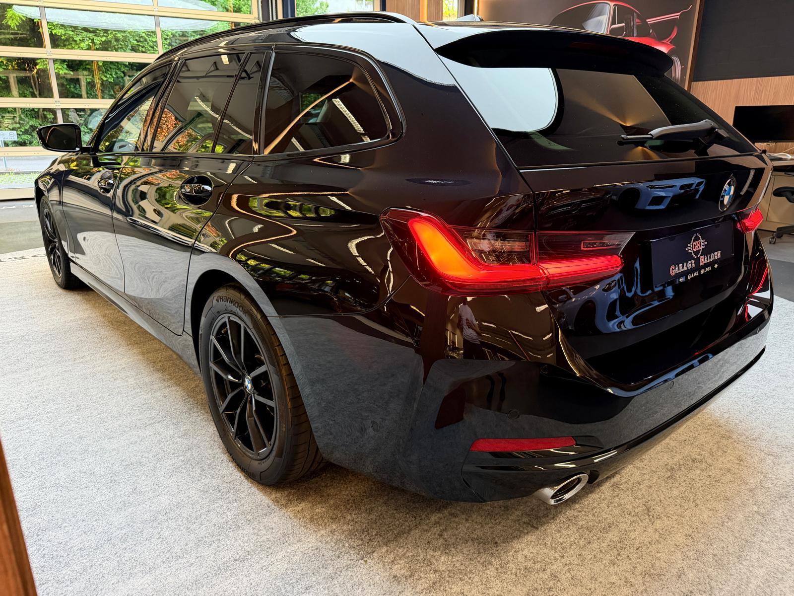 BMW 320d SAG Touring-image-5