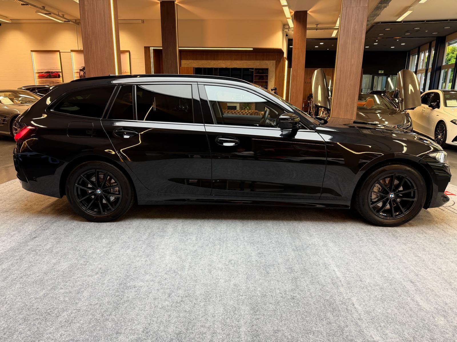 BMW 320d SAG Touring-image-6