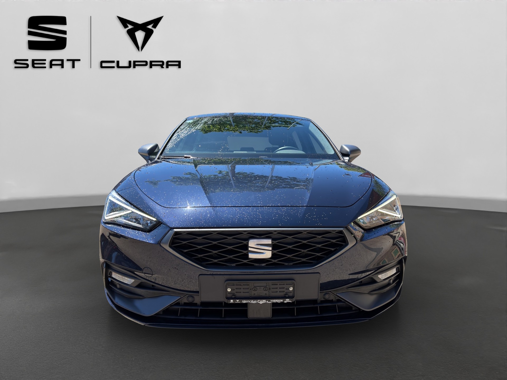 SEAT Leon 1.5 eTSI mHEV DSG Music Edition-showroom-element-1
