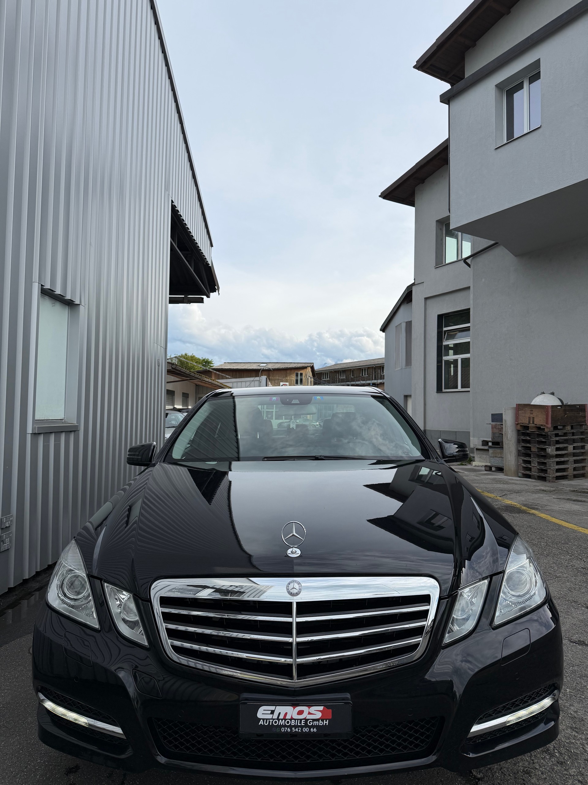 MERCEDES-BENZ E 250 CDI BlueEfficiency Elégance 4Matic 7G-Tronic-image-1