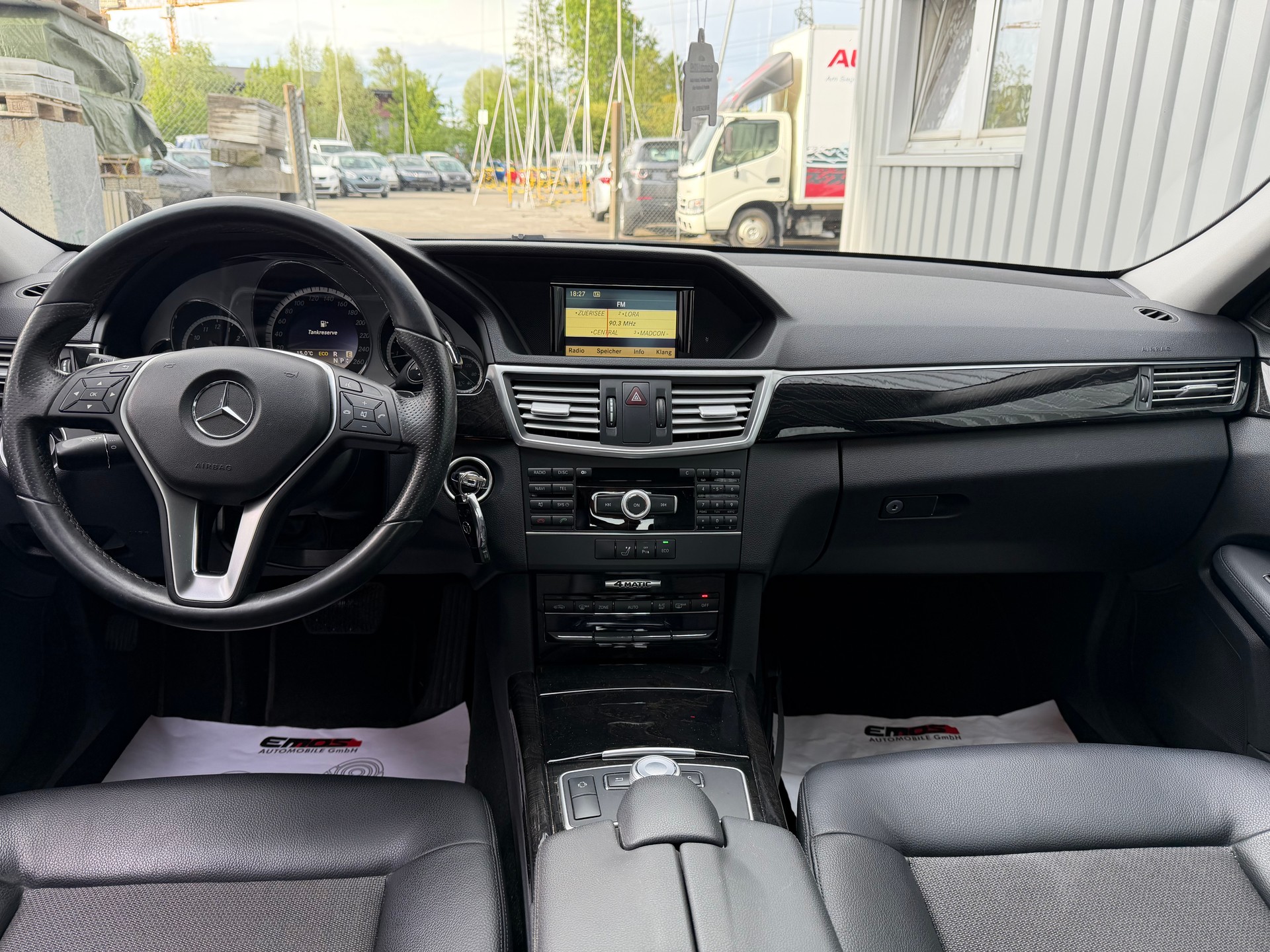MERCEDES-BENZ E 250 CDI BlueEfficiency Elégance 4Matic 7G-Tronic-image-7