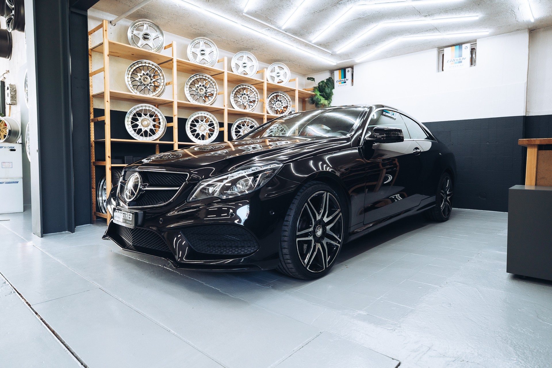 MERCEDES-BENZ E 350 4Matic 7G-Tronic