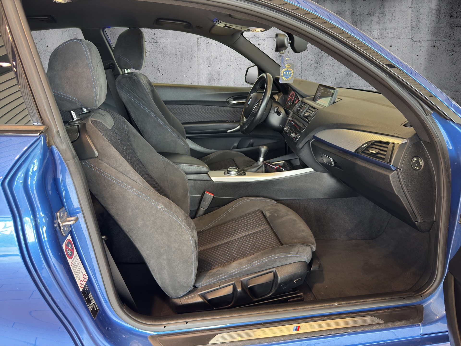 BMW 116i-image-10