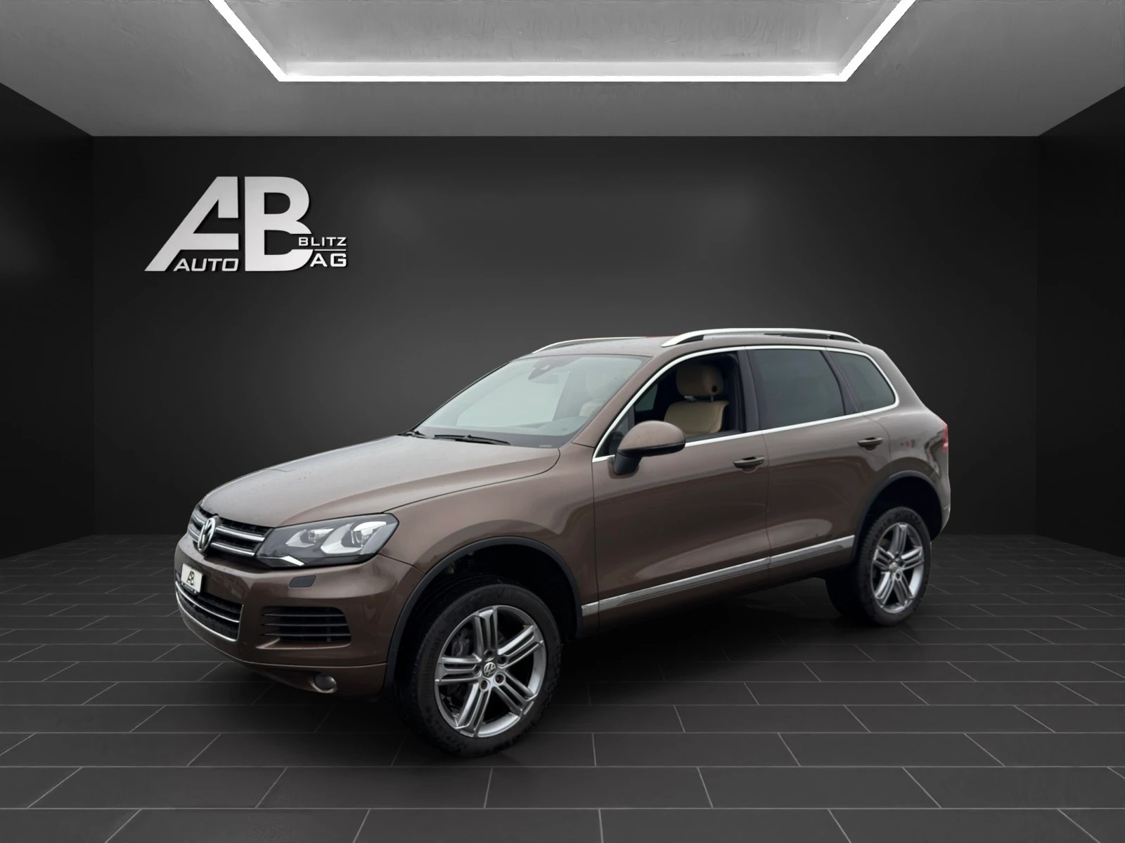 VW Touareg 3.0 TDI BlueMotion Technology Tiptronic-showroom-element-1