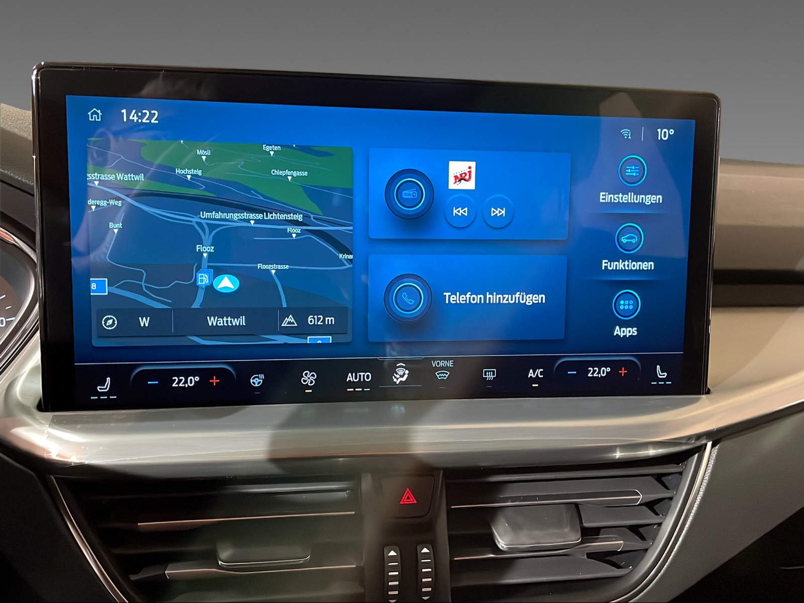 FORD Focus Station Wagon 1.0i EcoB Hybrid 155 Titanium-image-8