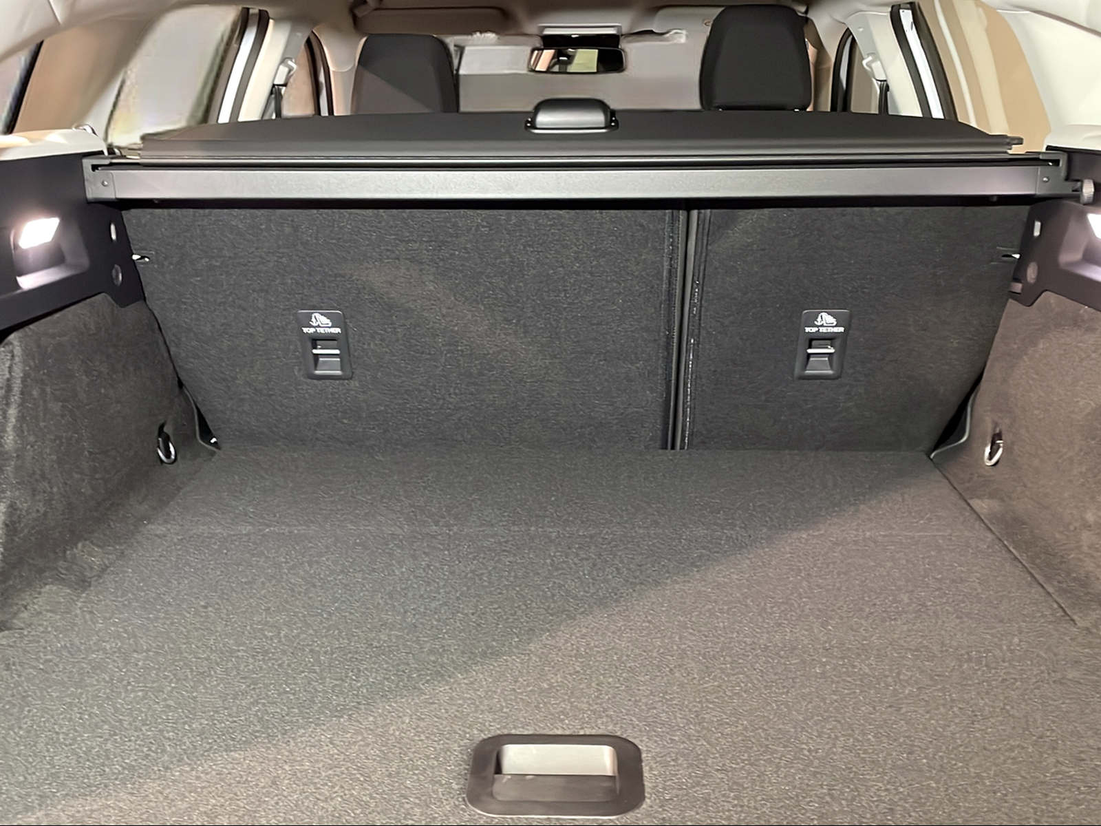 FORD Focus Station Wagon 1.0i EcoB Hybrid 155 Titanium-image-12