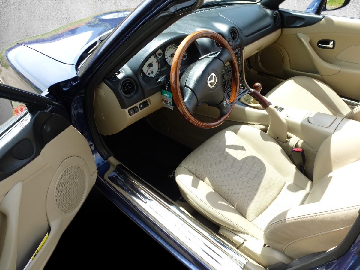 MAZDA MX-5 1.8i-16 Tradition Youngster-image-9
