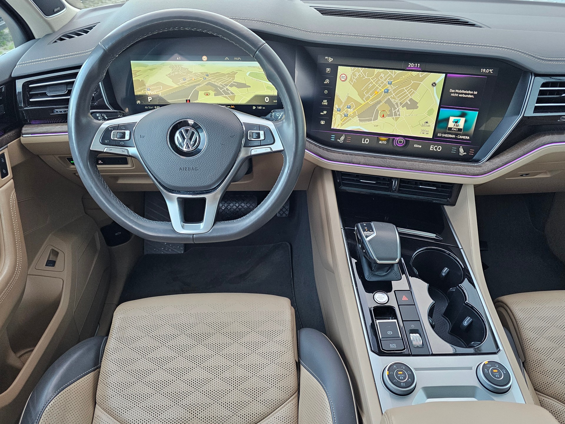 VW Touareg 3.0 TDI Atmosphere Tiptronic-image-12