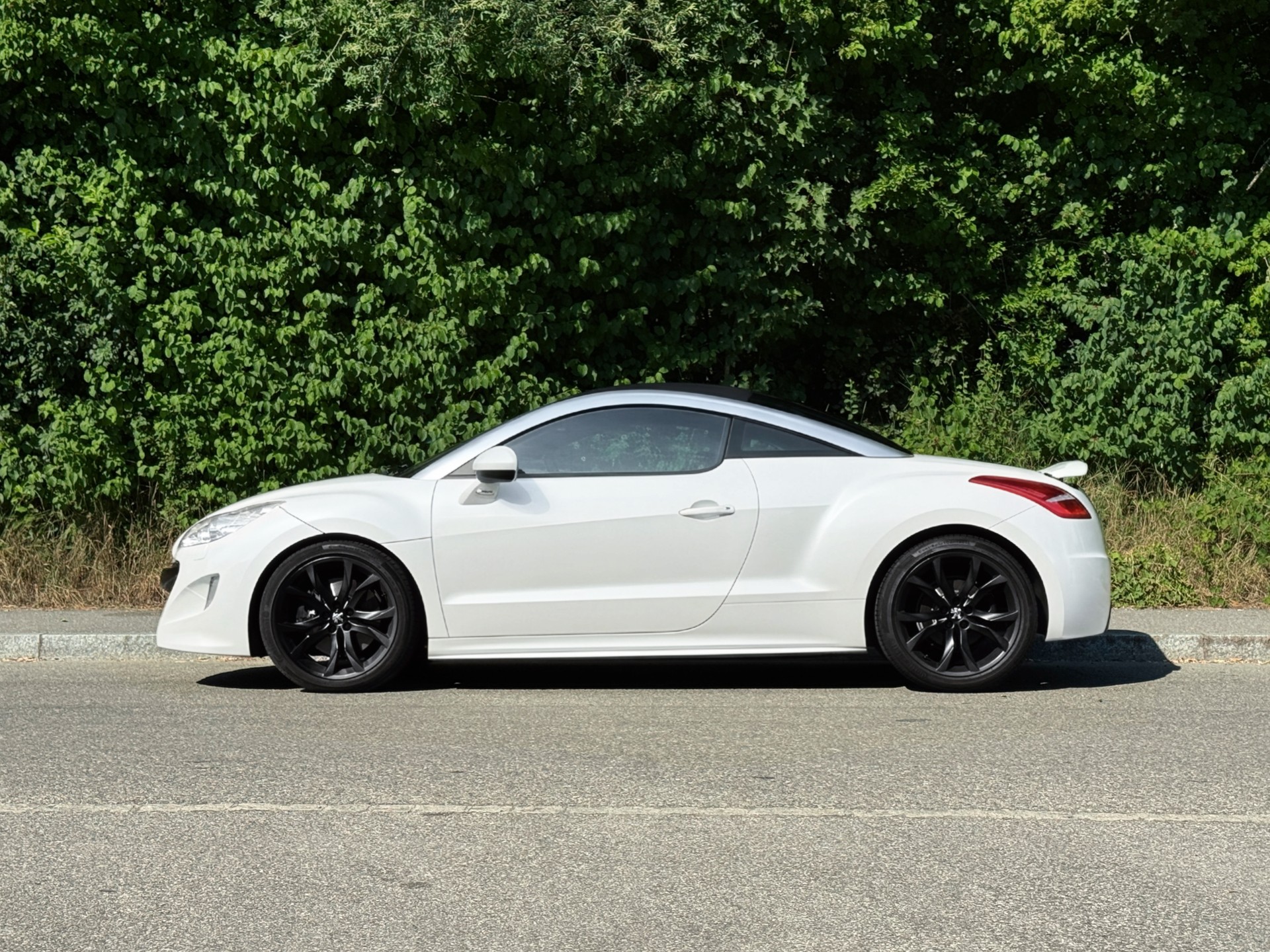 PEUGEOT RCZ 1.6 Turbo-showroom-element-2