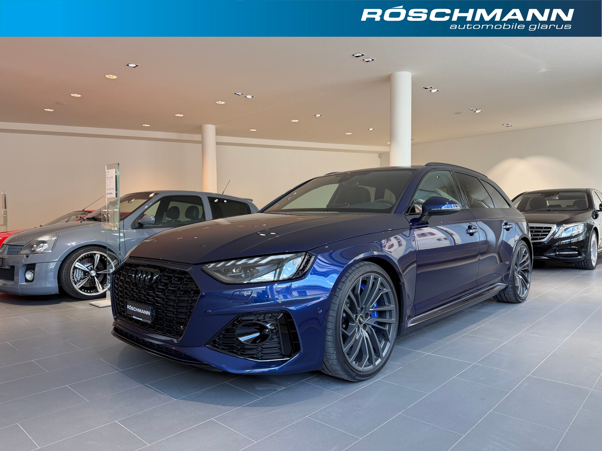 AUDI RS4 Avant quattro tiptronic