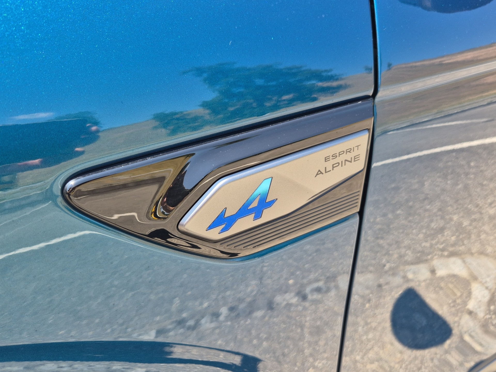 RENAULT Arkana 1.3 TCe Esprit Alpine EDC-image-7