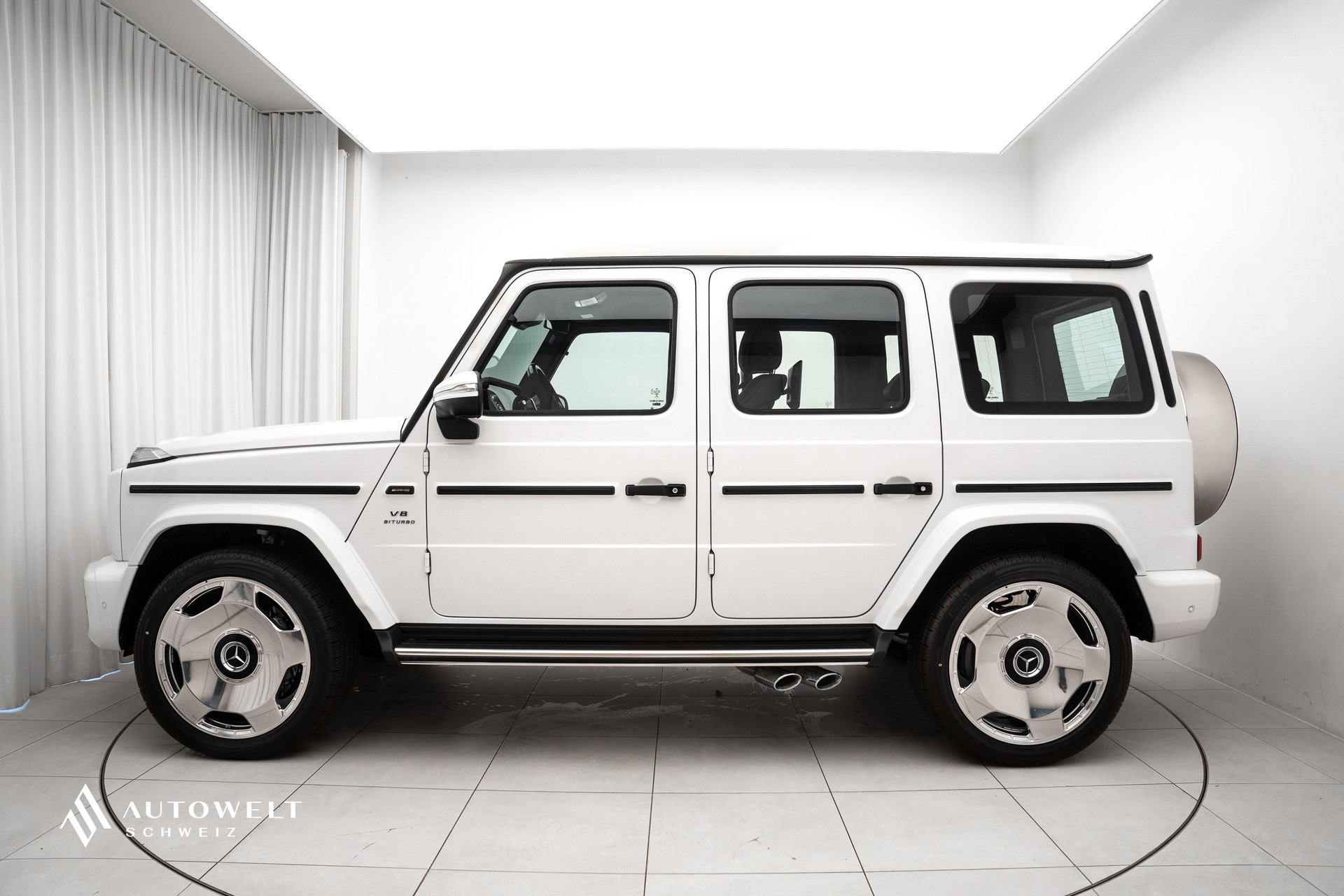 MERCEDES-BENZ G 63 AMG Speedshift Plus G-Tronic-showroom-element-1