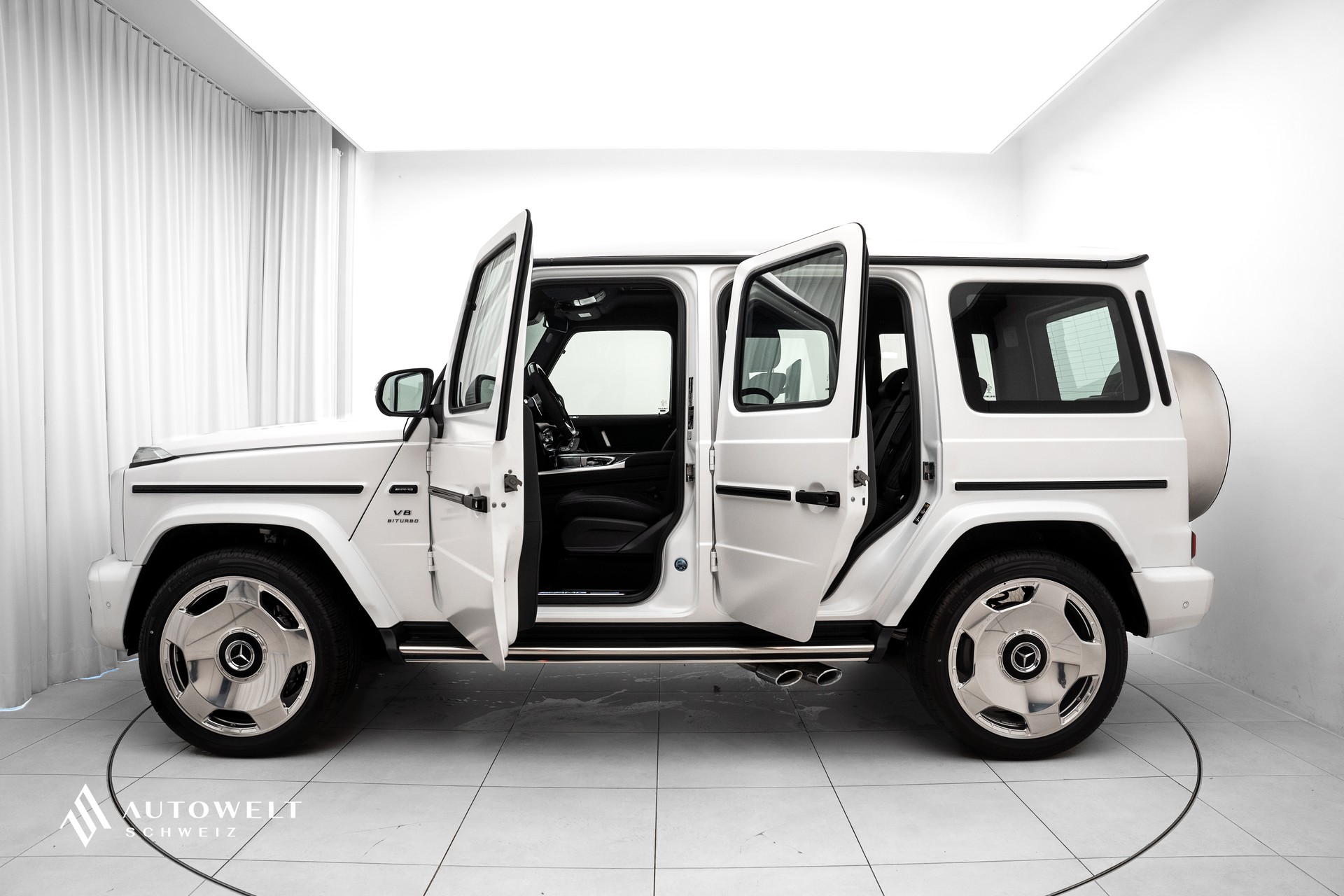 MERCEDES-BENZ G 63 AMG Speedshift Plus G-Tronic-showroom-element-2