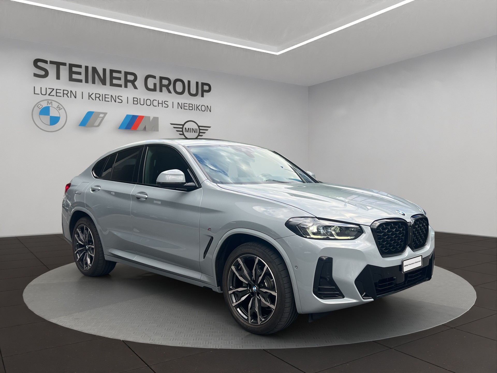 BMW X4 xDrive 48V 20i M Sport Steptronic-showroom-element-2