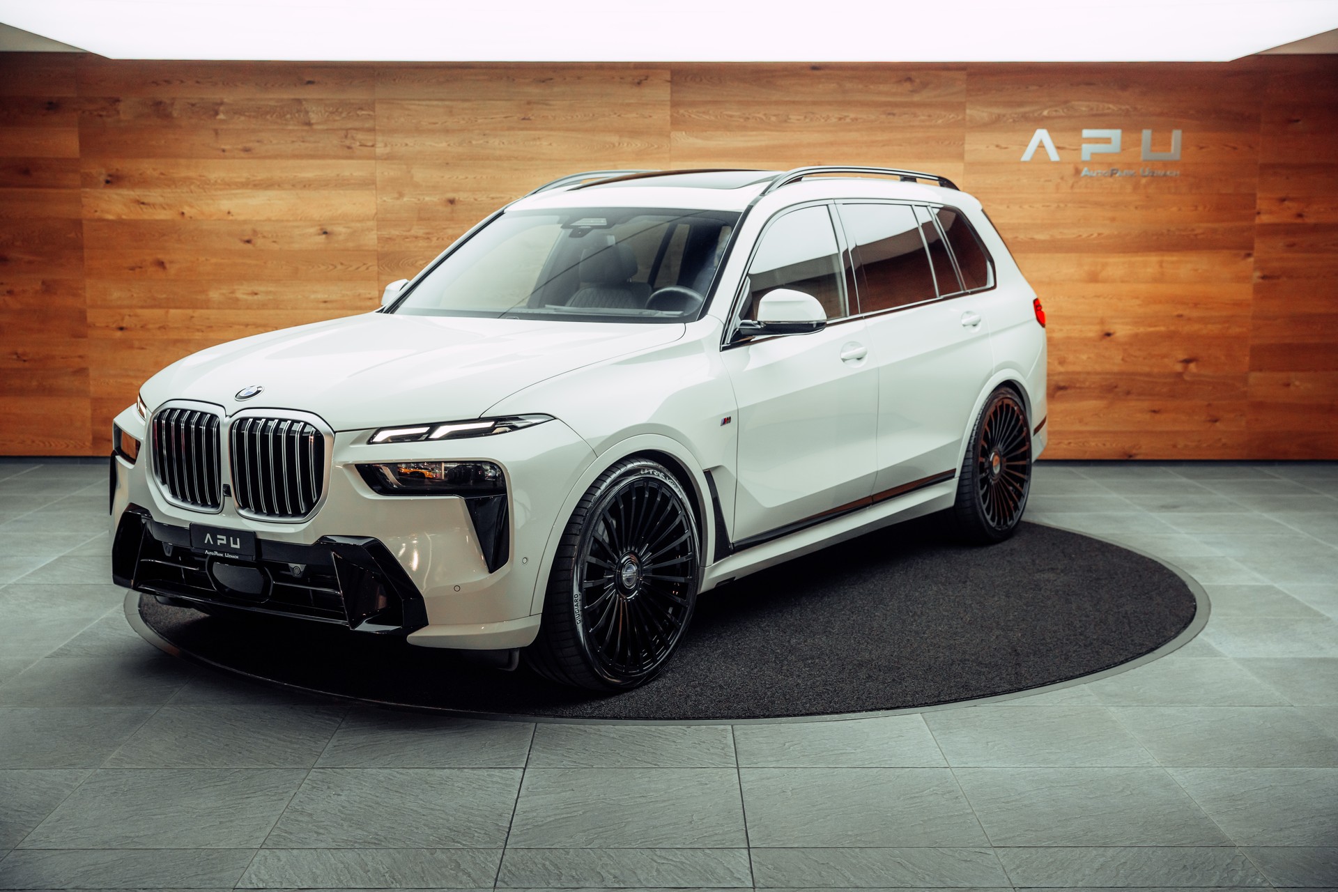 BMW X7 xDrive40d 48V Steptronic M Sport Alpinweiss-showroom-element-3