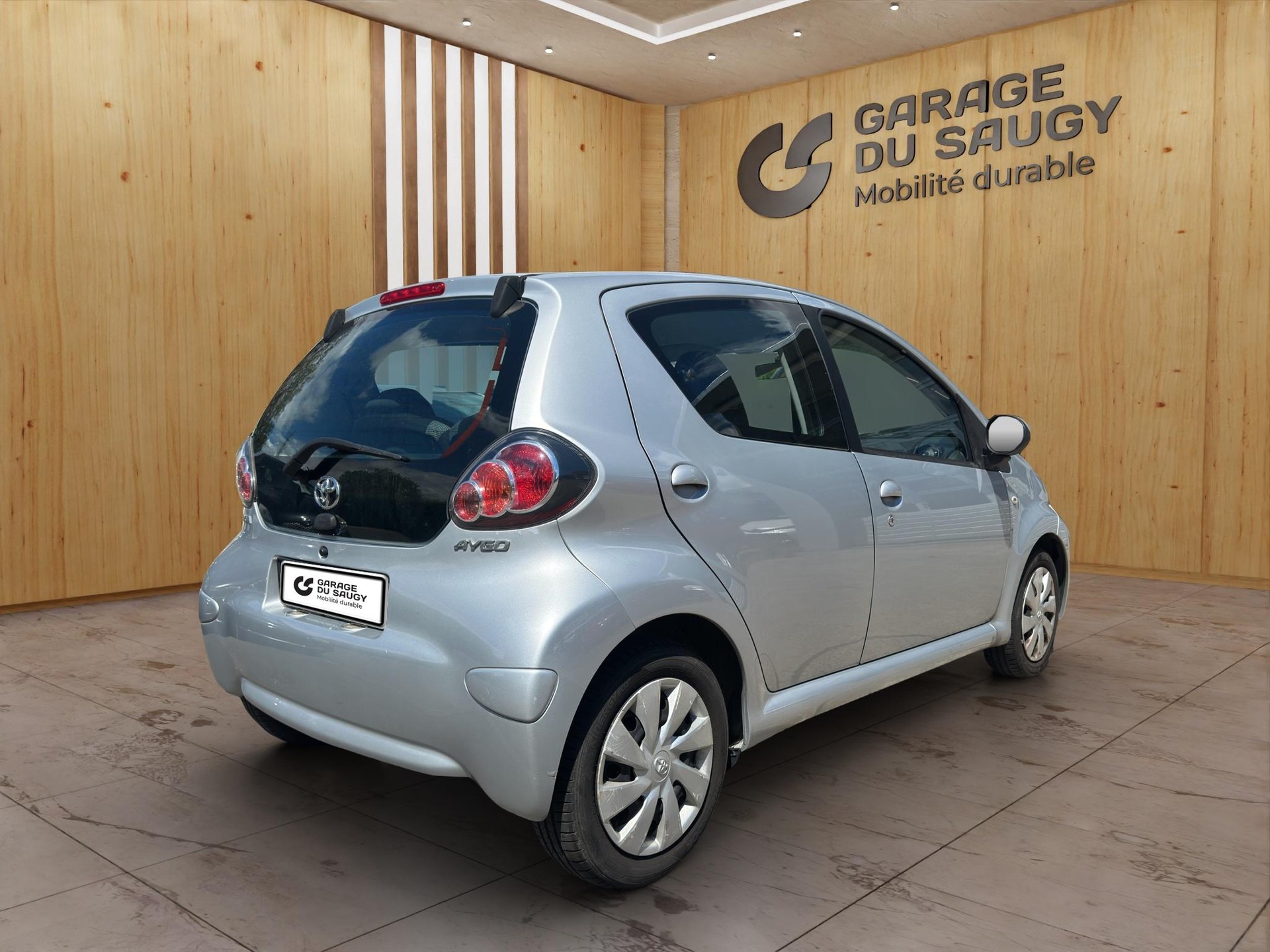 TOYOTA Aygo 1.0 VVT-i Linea Luna MM-image-5