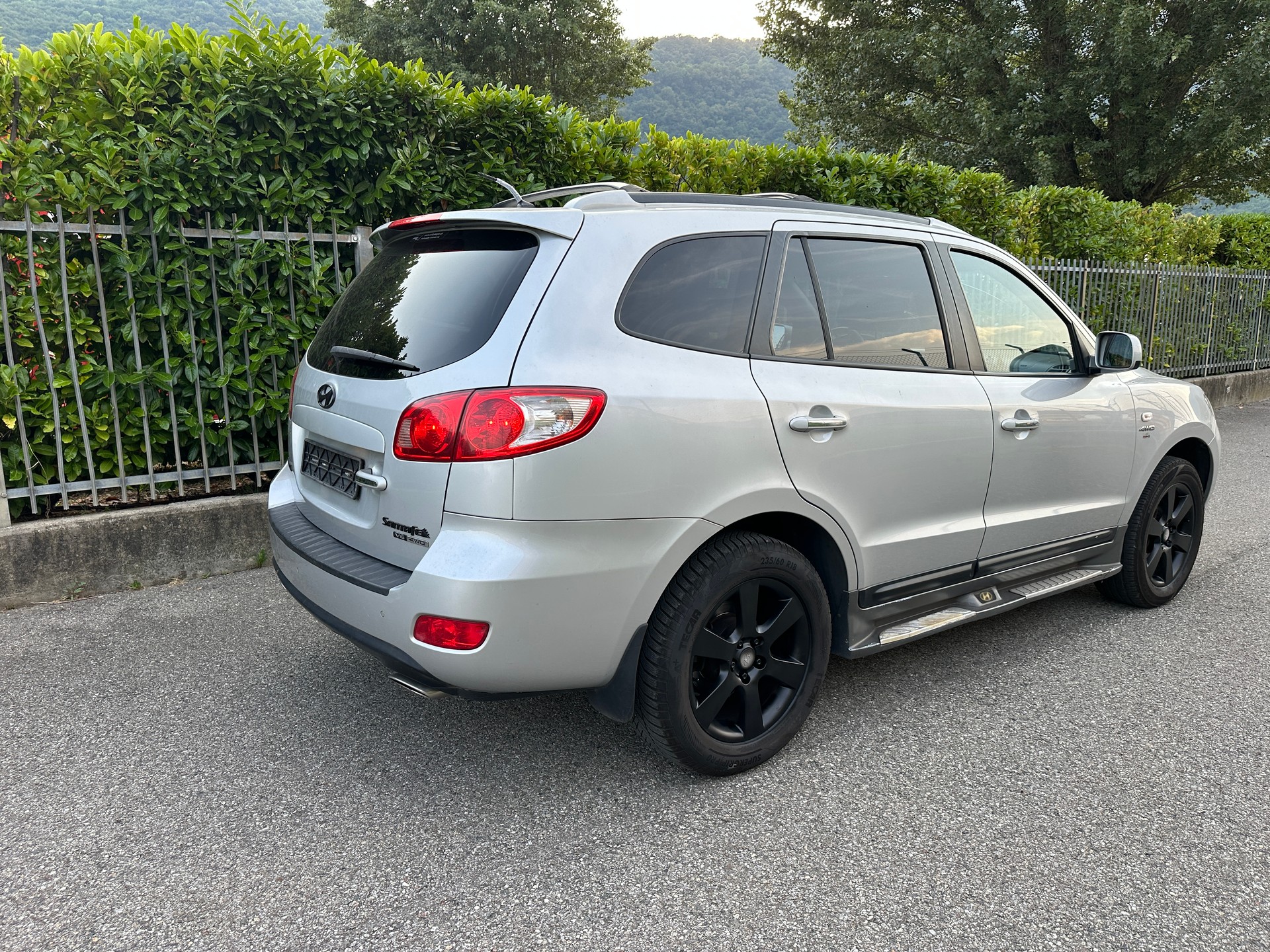 HYUNDAI Santa Fe 2.7 V6 Premium 4WD-image-2