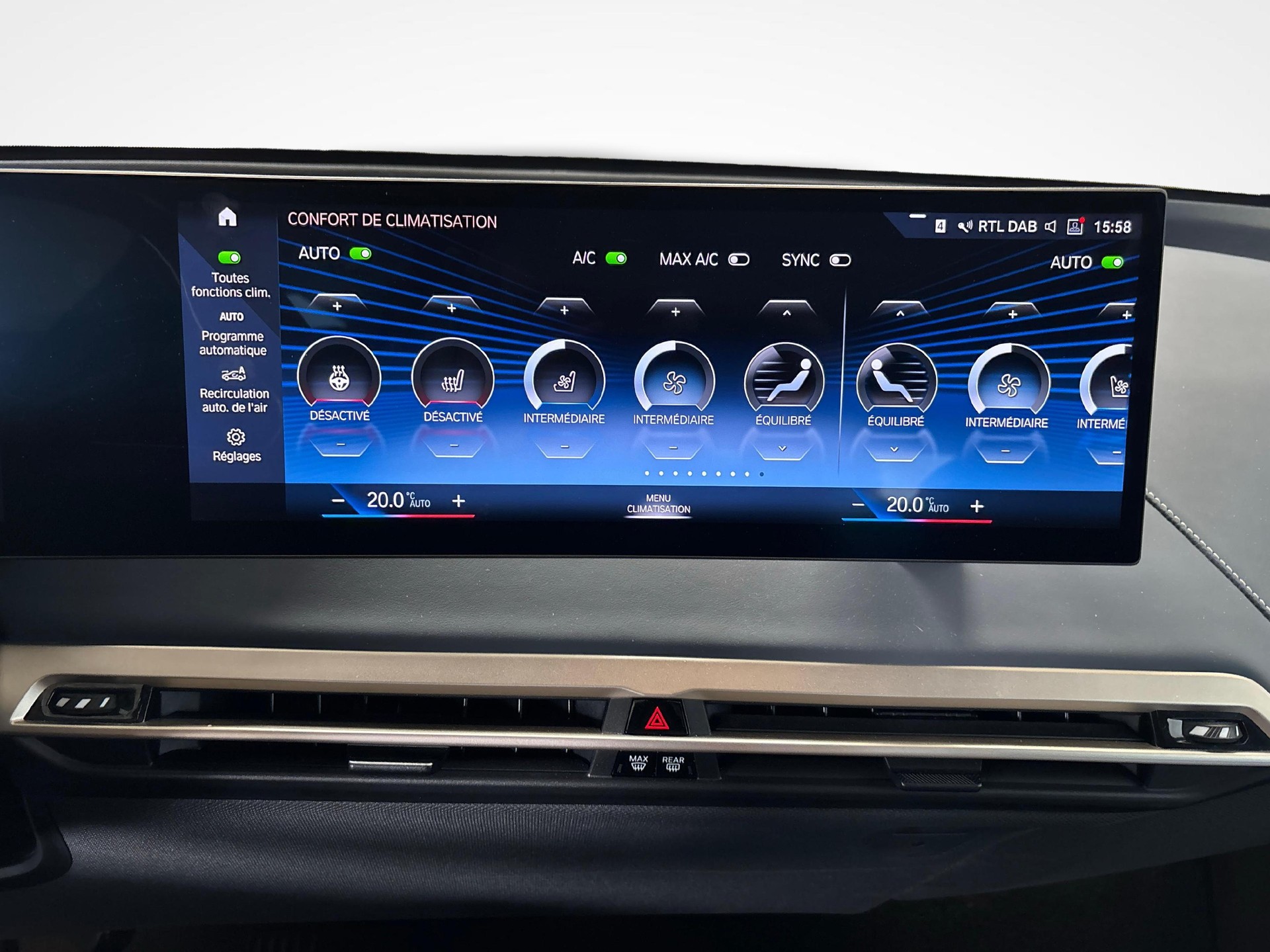 BMW iX xDrive50-image-15