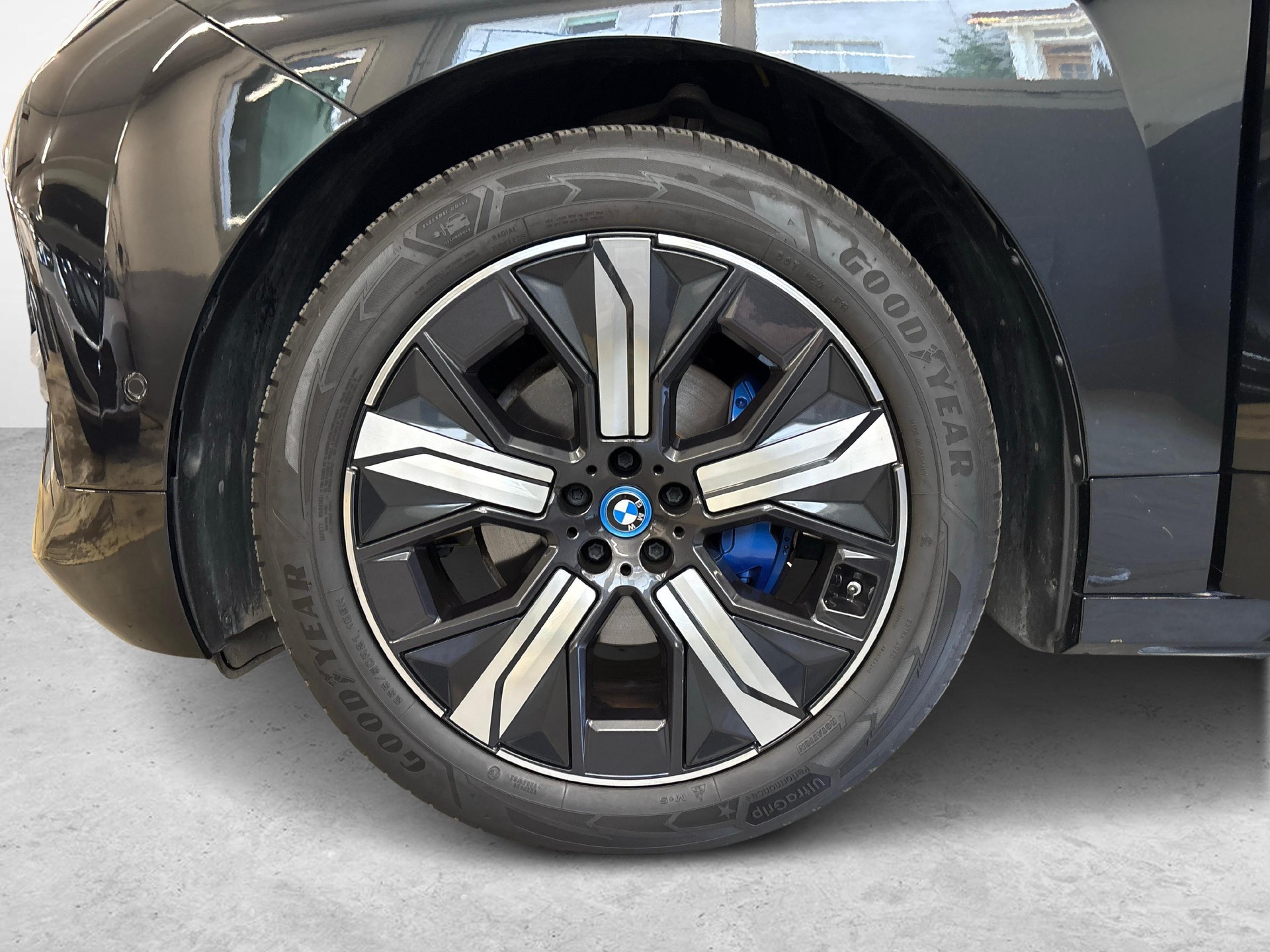 BMW iX xDrive50-image-20