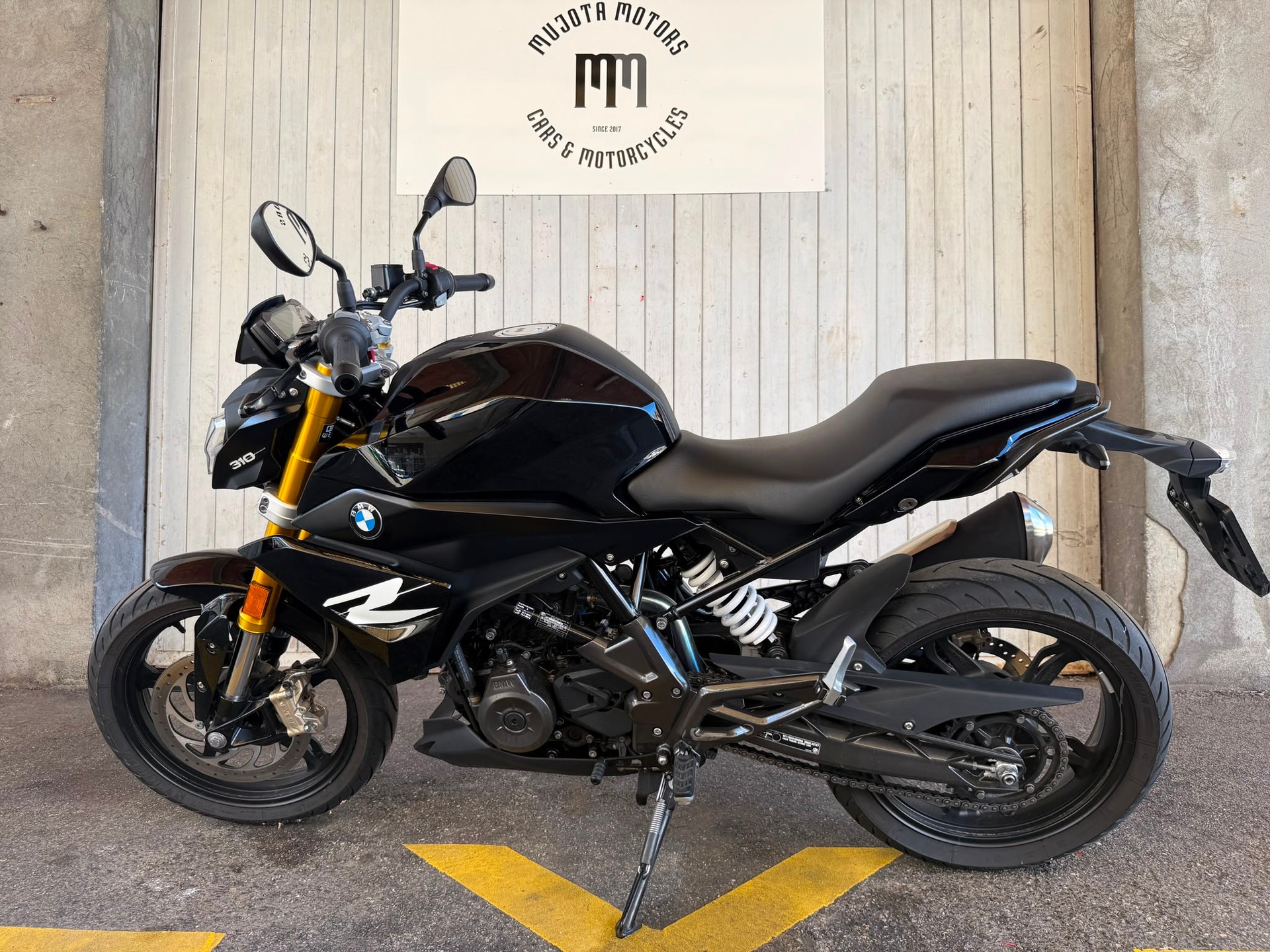 BMW G 310 R-image-1
