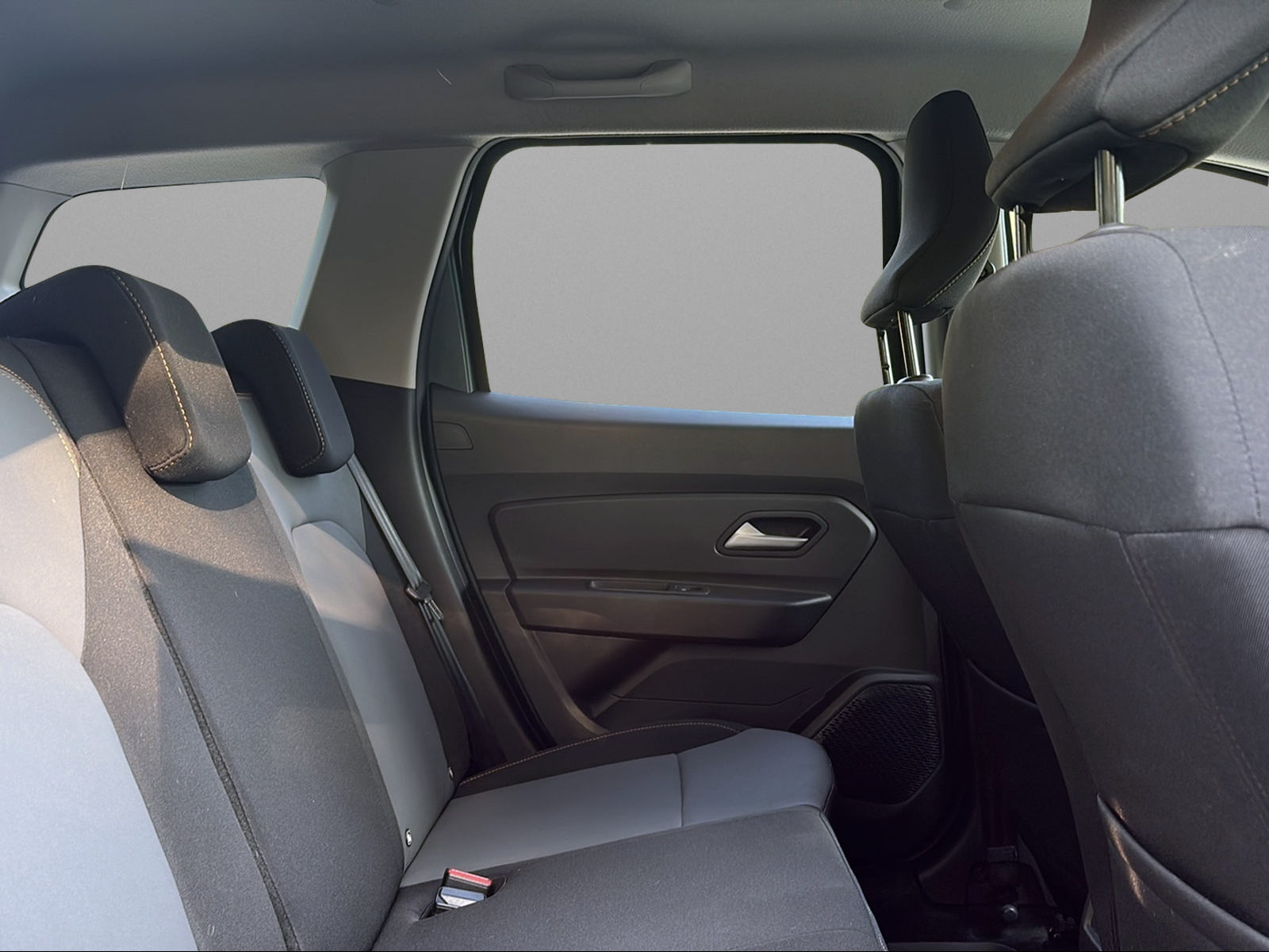DACIA Duster TCe 150 Extreme EDC 4x2-image-10