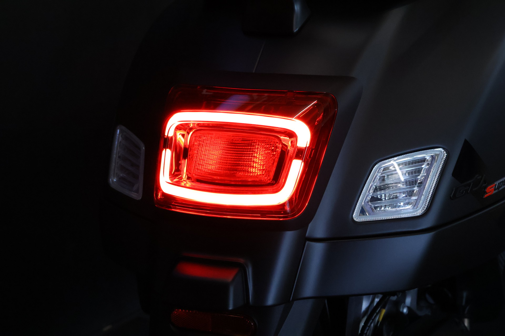 PIAGGIO Vespa GTS Super Sport 125 MY26 E5+ (4 Jahre Garantie)-image-14