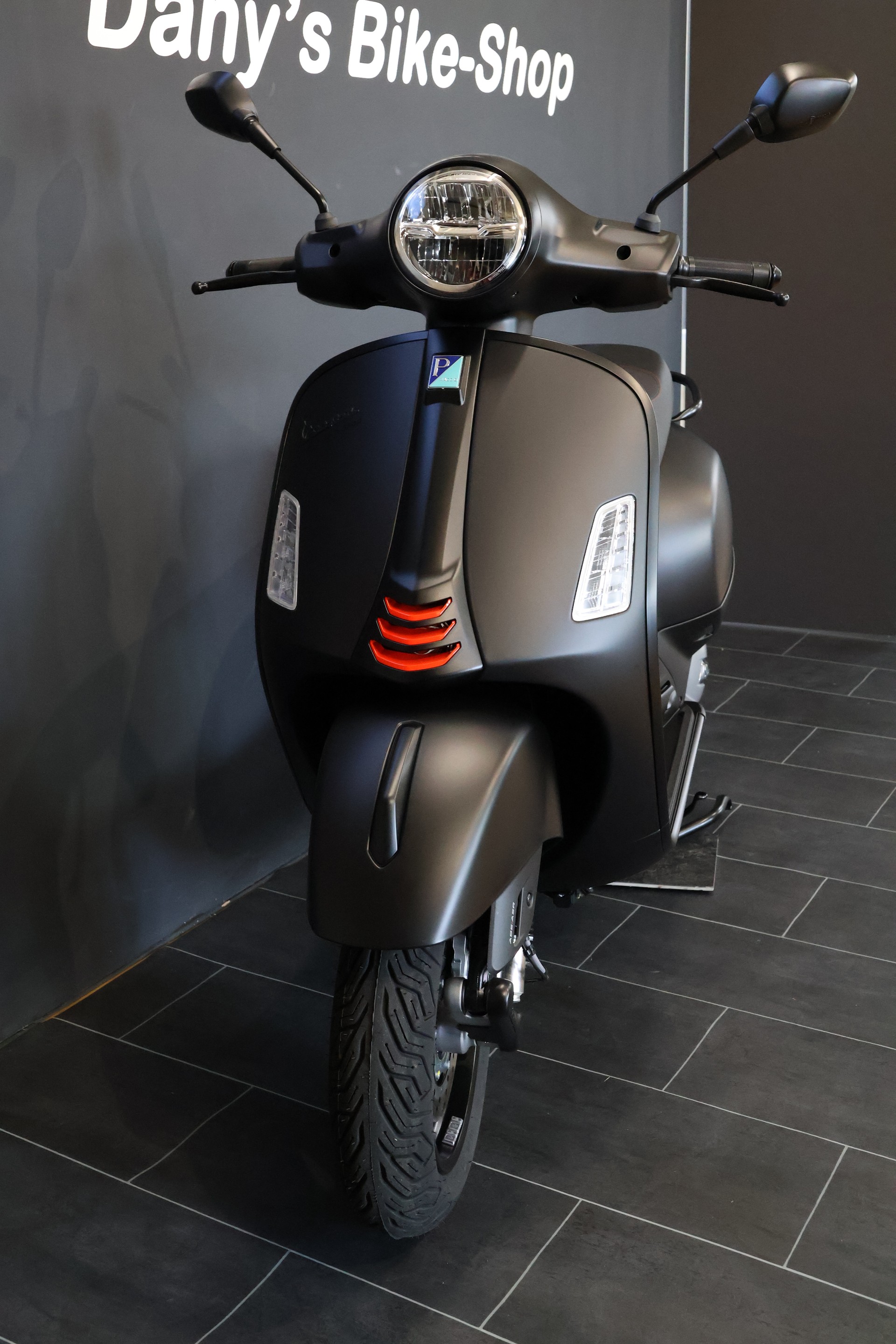 PIAGGIO Vespa GTS Super Sport 125 MY26 E5+ (4 Jahre Garantie)-image-1