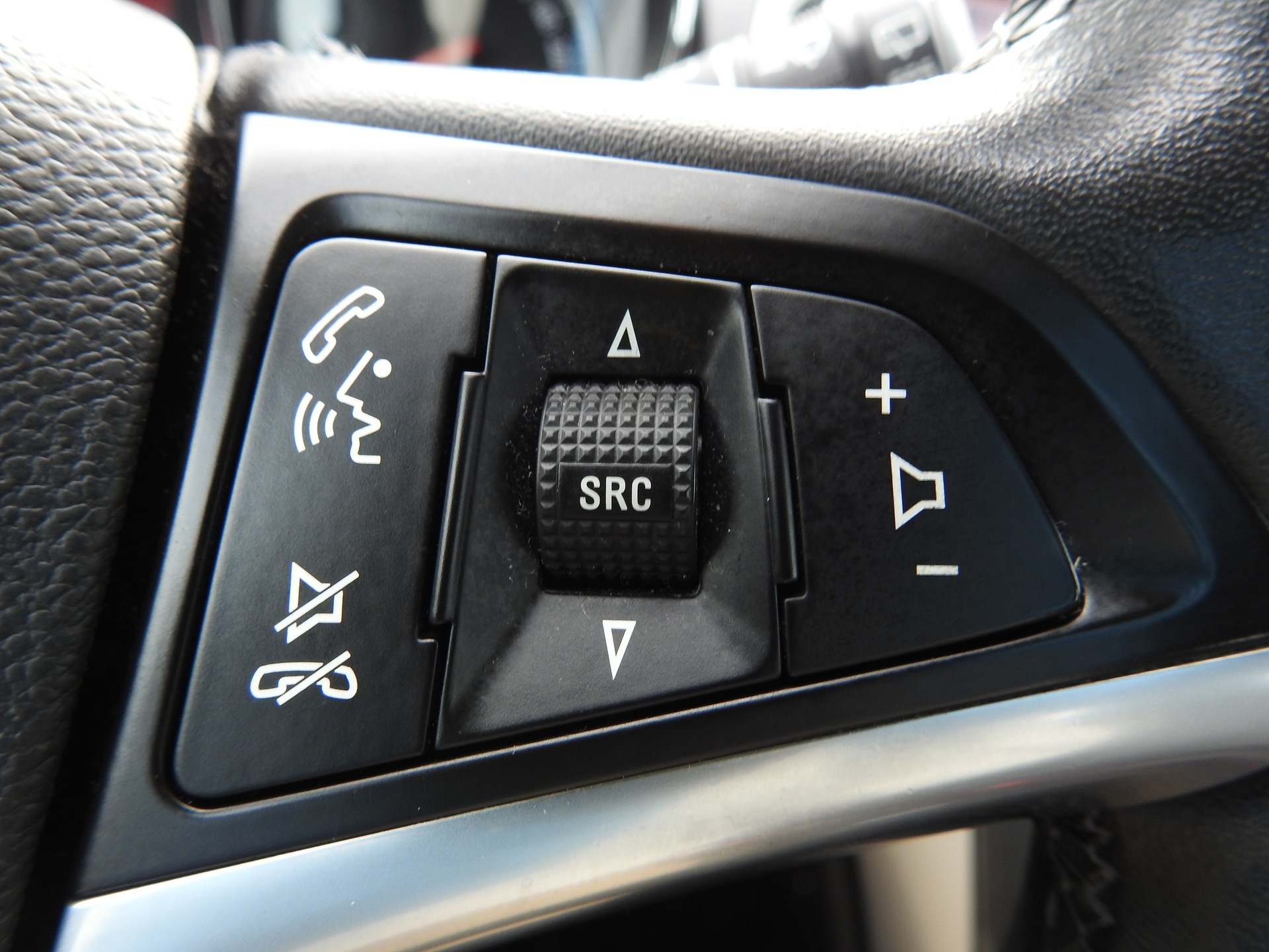 OPEL Astra 1.6i 16V Turbo Active Edition Automatic-image-23