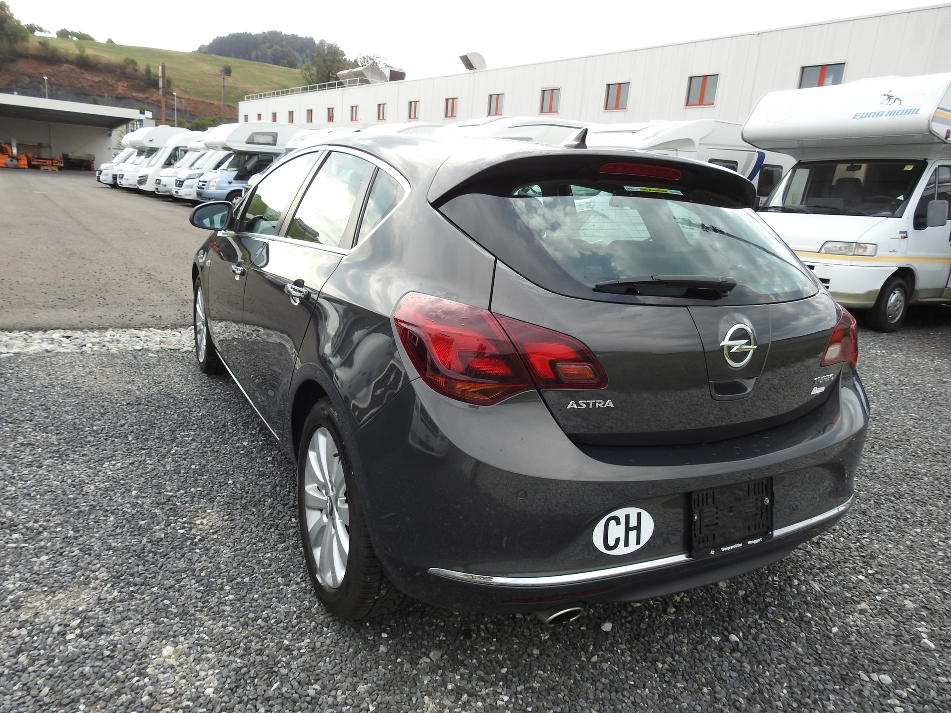 OPEL Astra 1.6i 16V Turbo Active Edition Automatic-showroom-element-3