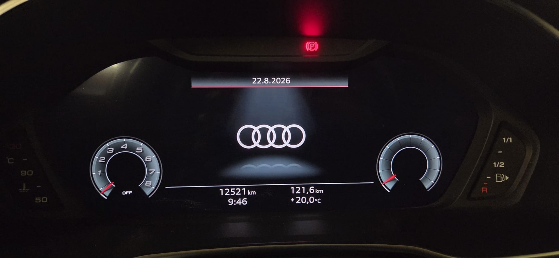 AUDI Q3 1.5 35 TFSI S line Attraction S-Tronic-image-3